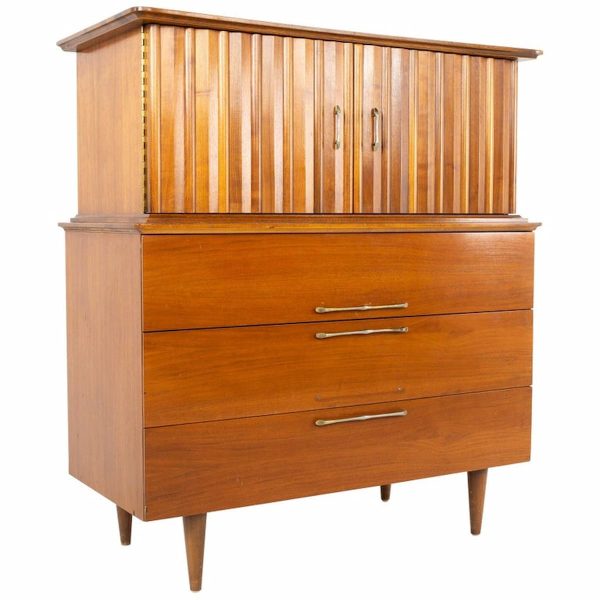 United Style Young Manufacturing Mid Century Walnut and Brass Gentleman's Chest Highboy Dresser