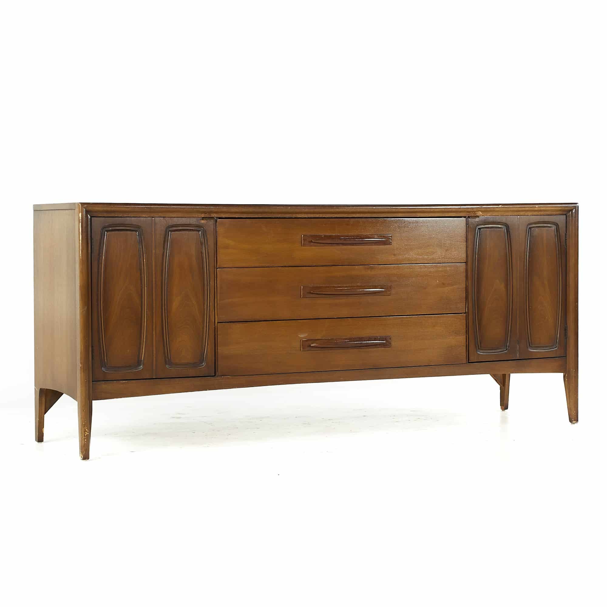 Broyhill Emphasis Mid Century Walnut Lowboy Dresser