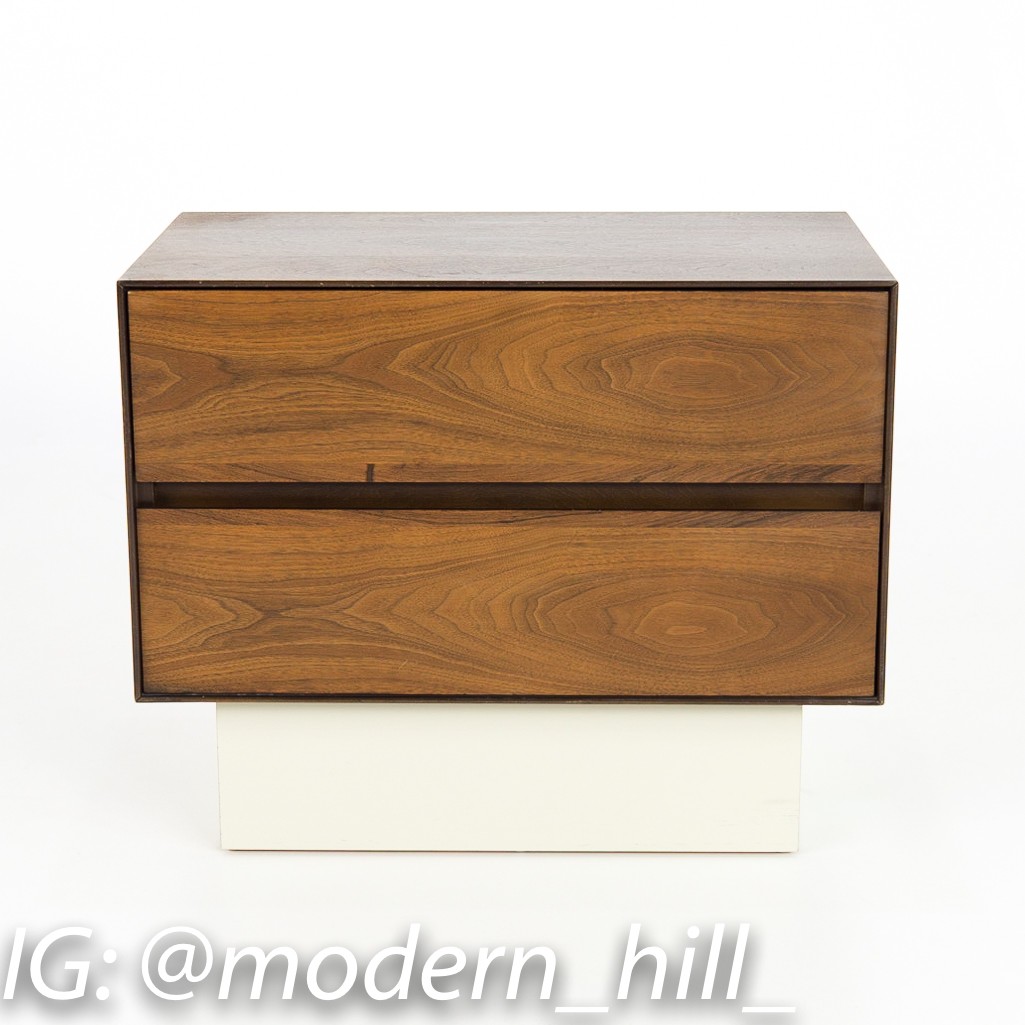 H Paul Browning for Stanley Furniture Walnut and Rosewood Thin Edge Platform Nightstands - Matching Pair