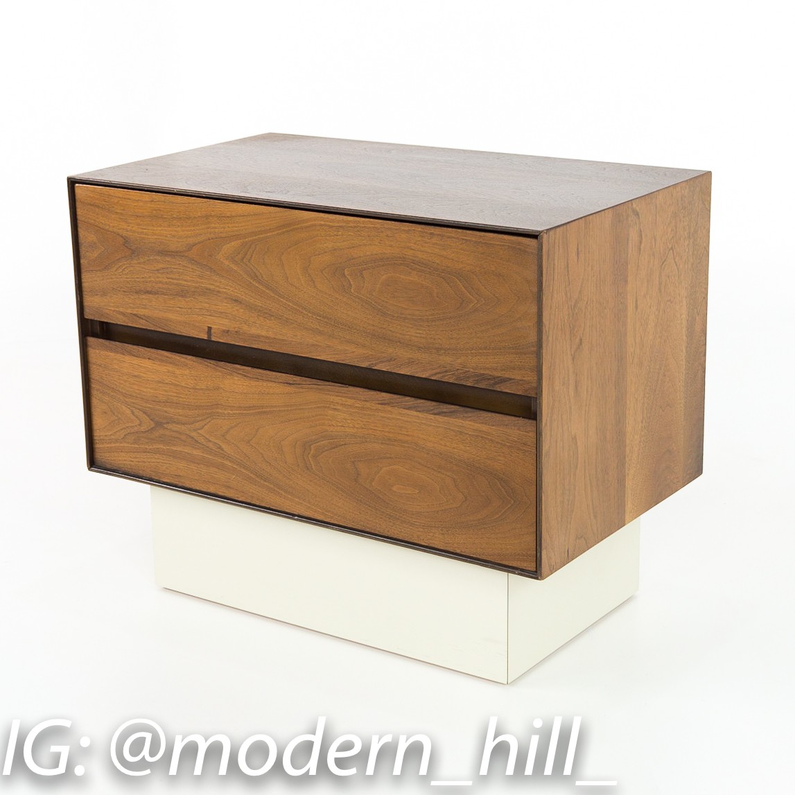 H Paul Browning for Stanley Furniture Walnut and Rosewood Thin Edge Platform Nightstands - Matching Pair