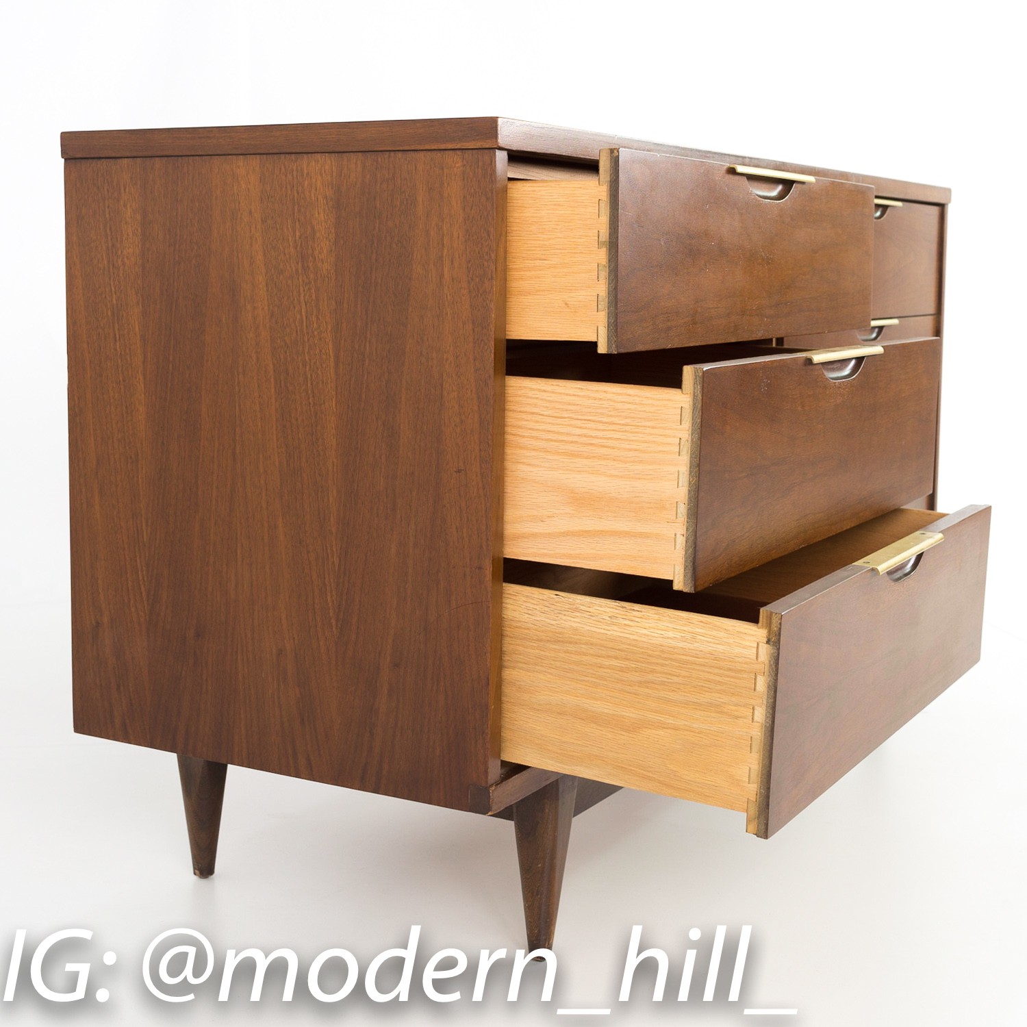 Kent Coffey Tableau Mid Century Walnut 6 Drawer Lowboy Dresser
