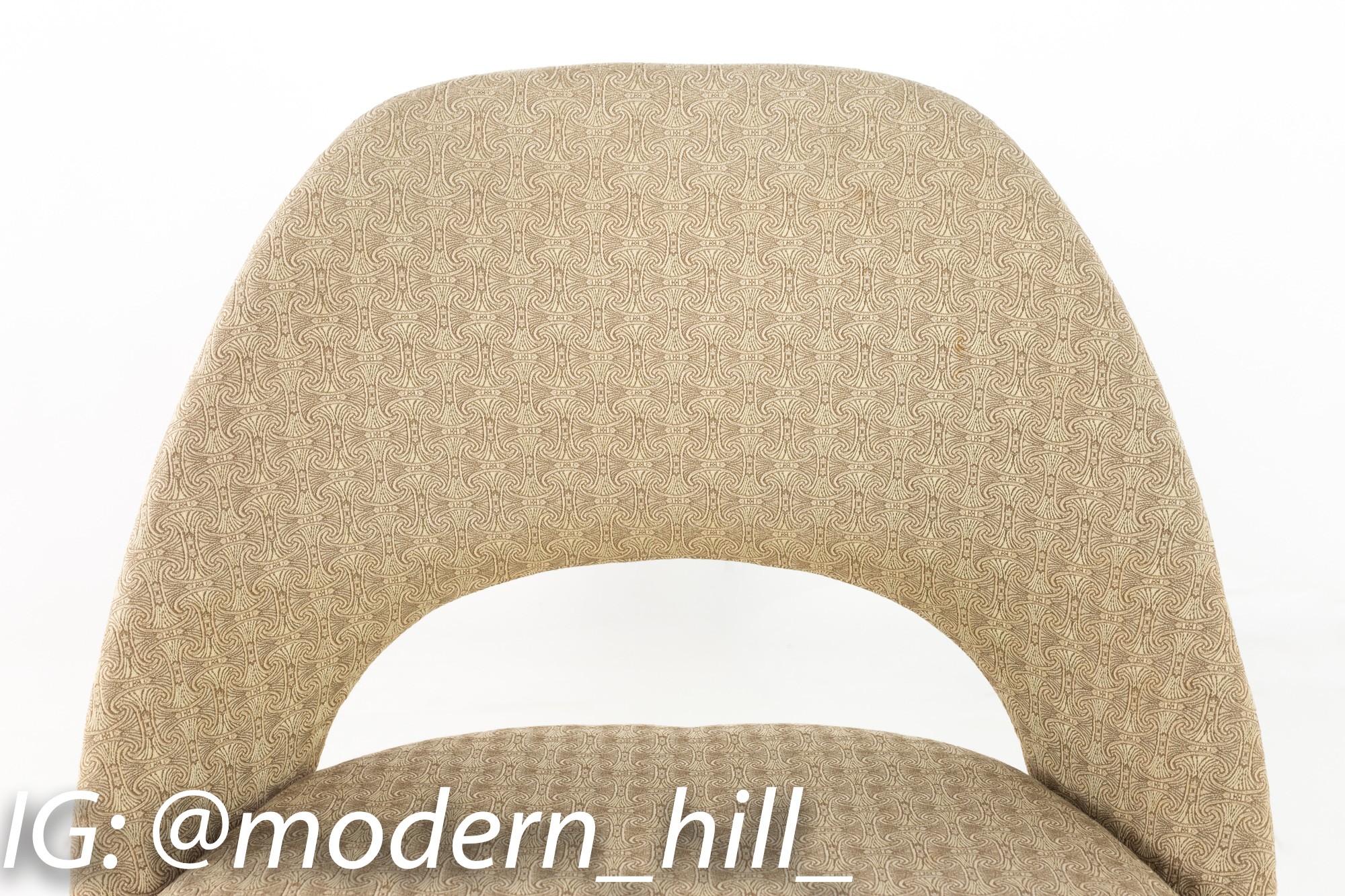 Eero Saarinen for Knoll Mid Century Modern Armless Executive Dining or Desk Chairs - Set of 8