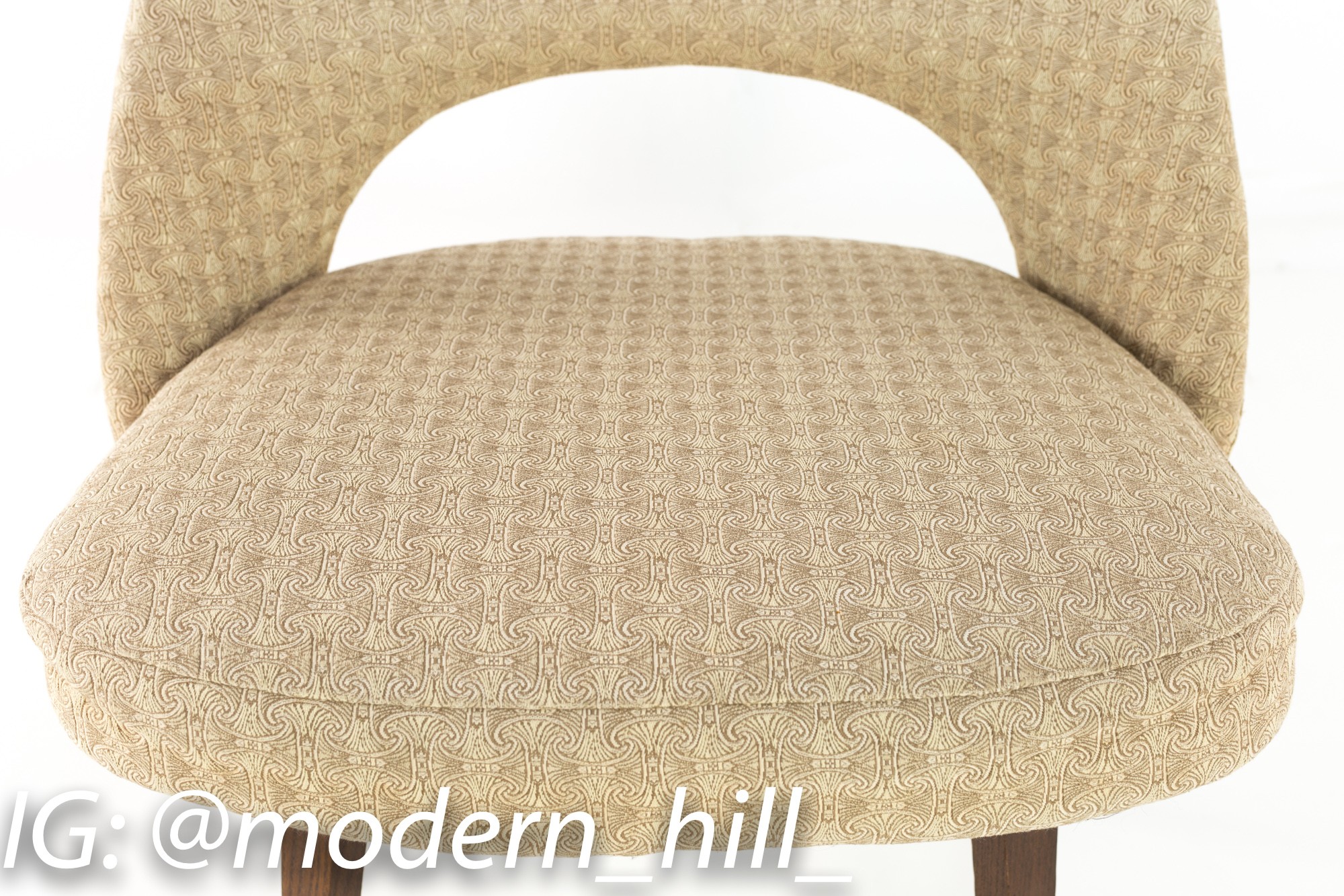 Eero Saarinen for Knoll Mid Century Modern Armless Executive Dining or Desk Chairs - Set of 8