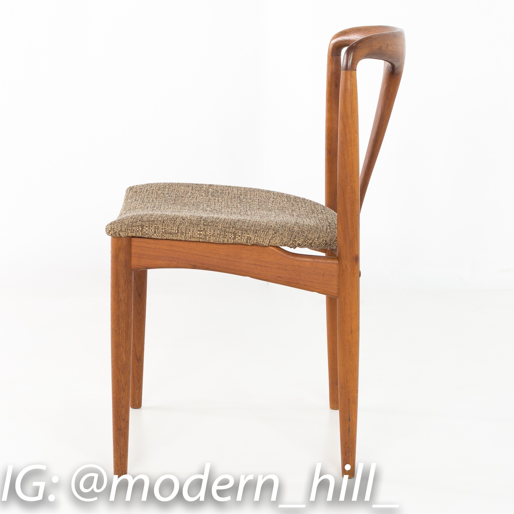 Images | Mid Century Modern Furniture - Mid Century Furniture Chicago Johannes Andersen Juliane Style Mid Century Teak Dining Chairs - Set of 6
