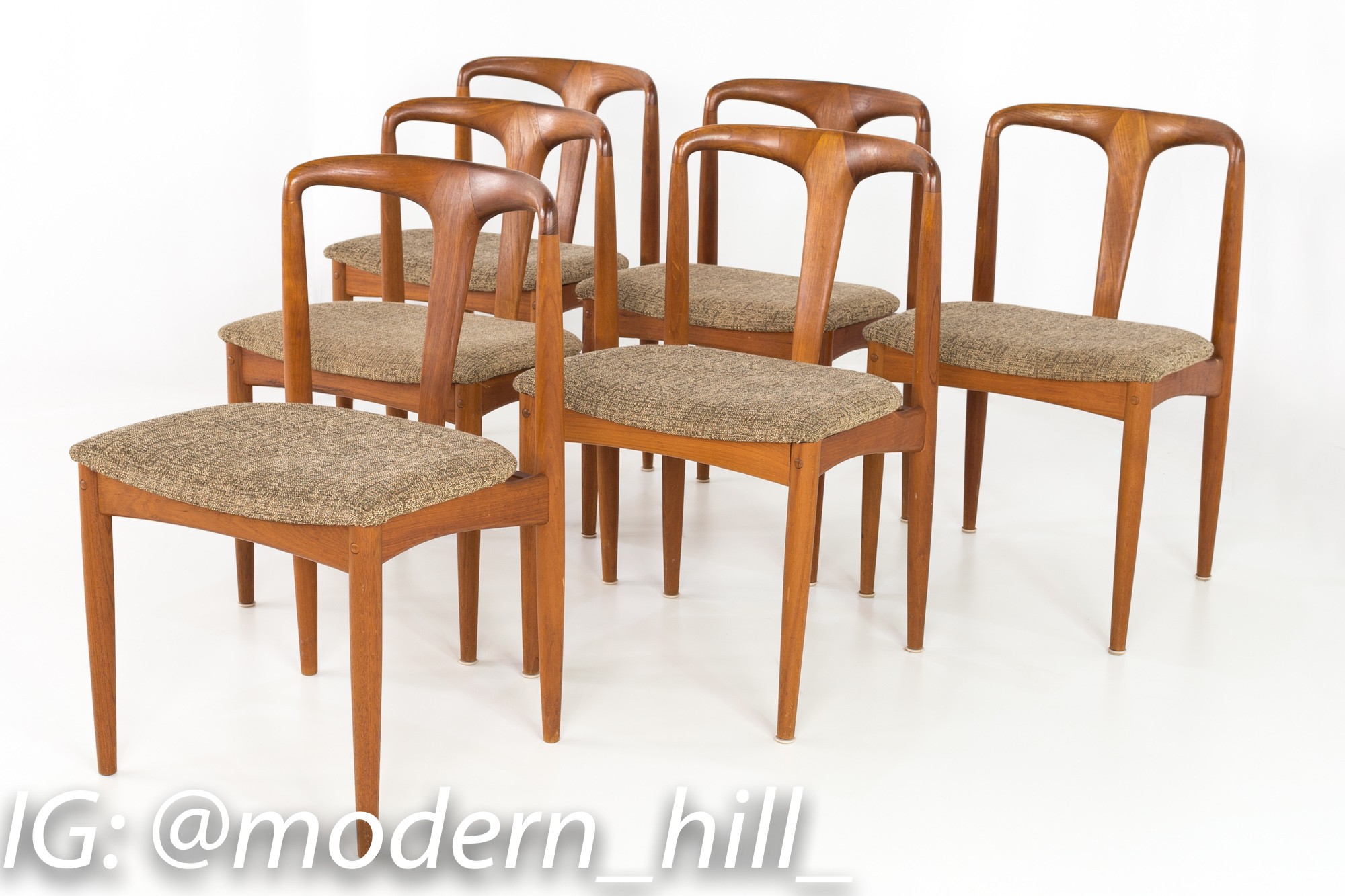 Images | Mid Century Modern Furniture - Mid Century Furniture Chicago Johannes Andersen Juliane Style Mid Century Teak Dining Chairs - Set of 6