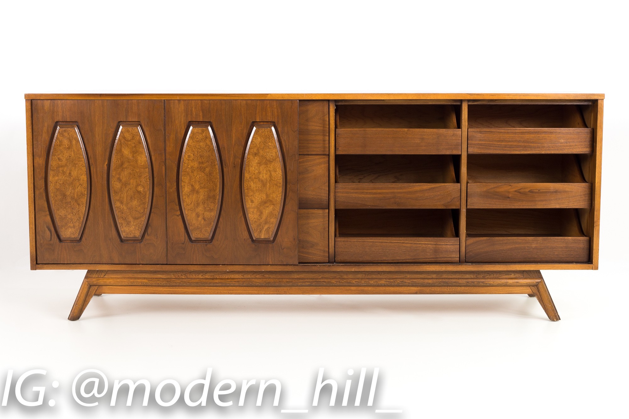 Young Manufacturing Mid Century Walnut Lowboy Dresser Credenza