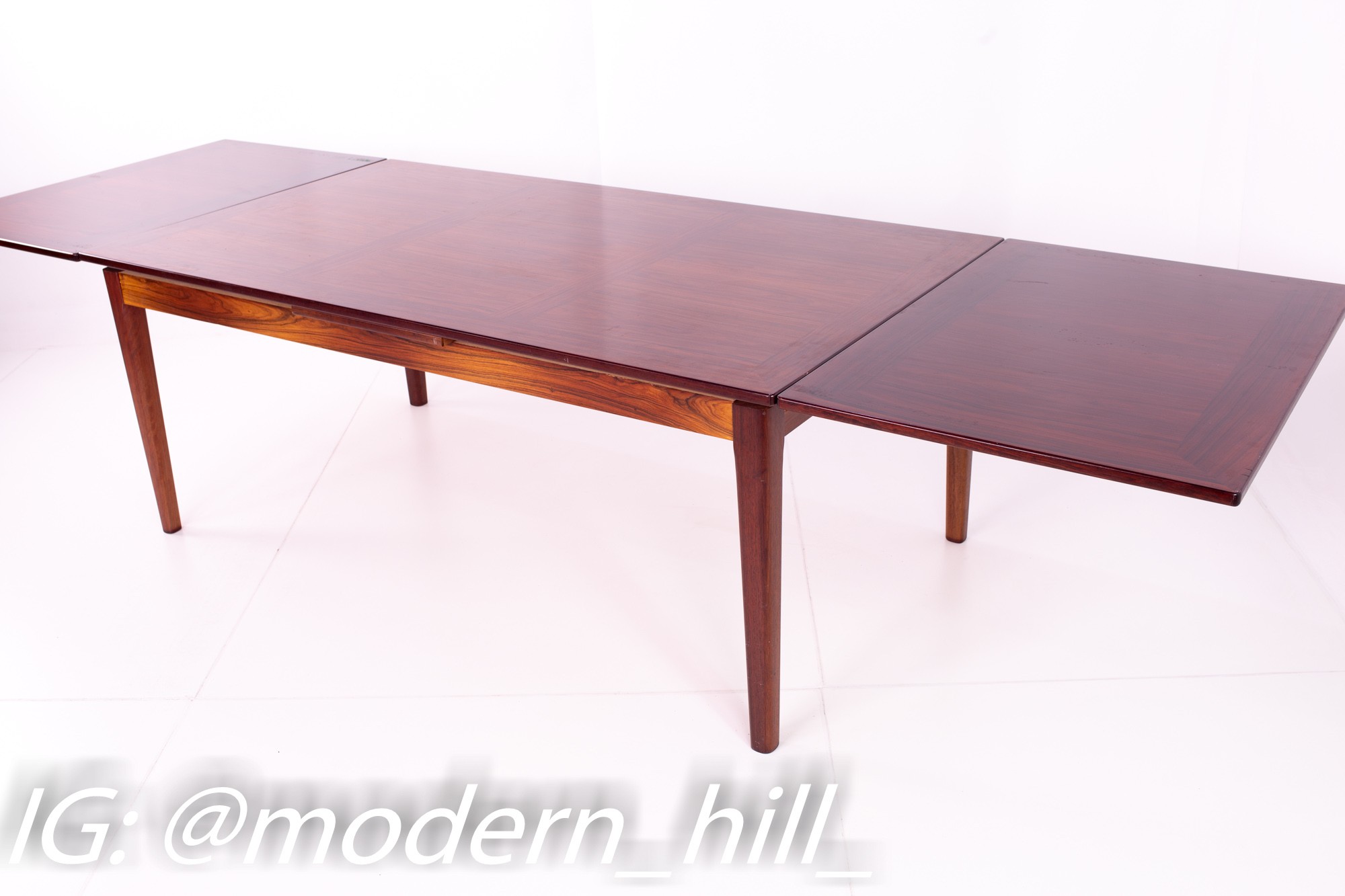 Skovby Rosewood Mid Century Hidden Leaf 12 Person Dining Table