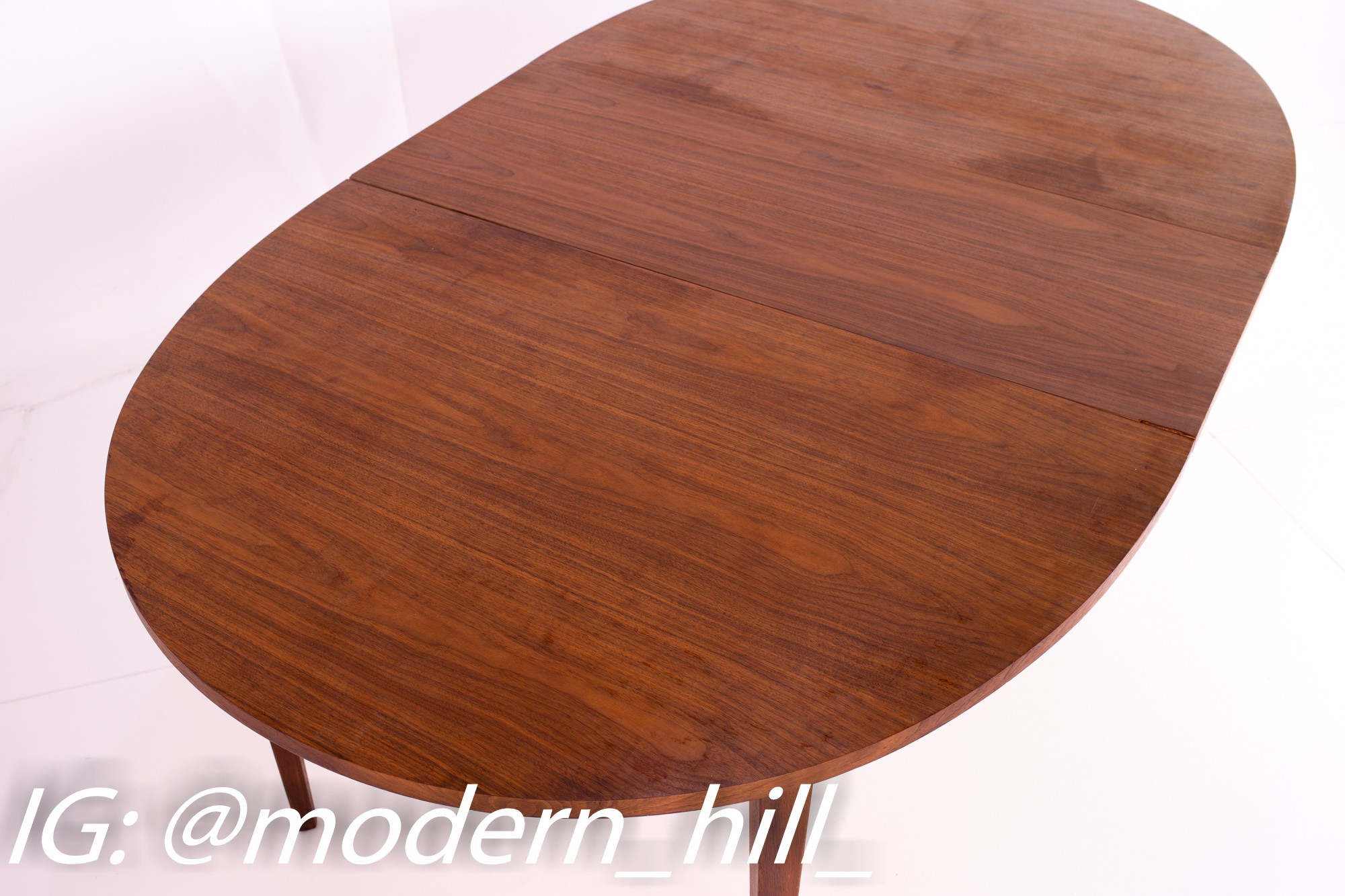 Dillingham Mid Century Round Expanding Walnut Dining Table with 2 Leaves