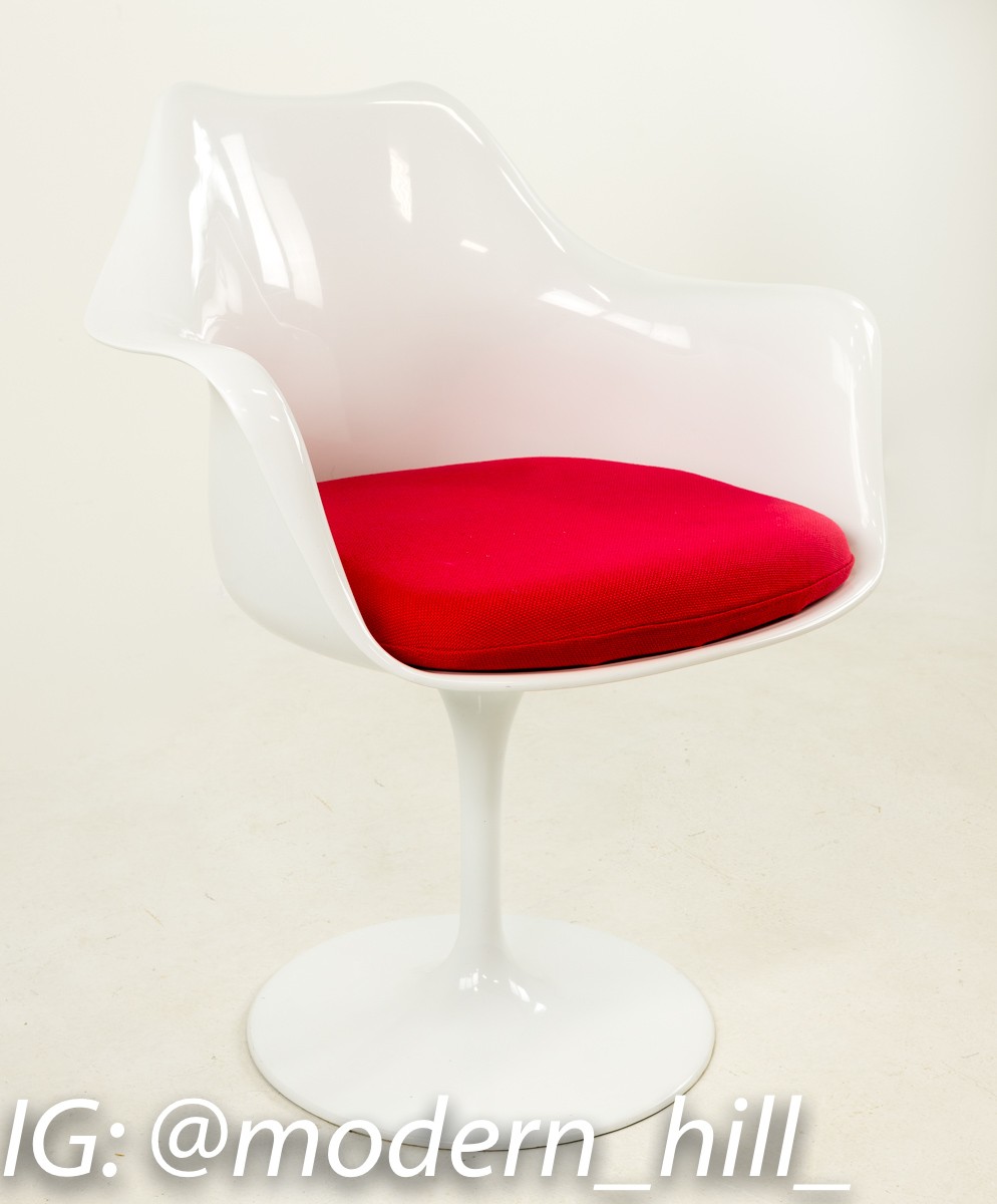 Saarien Style Captains Armchair