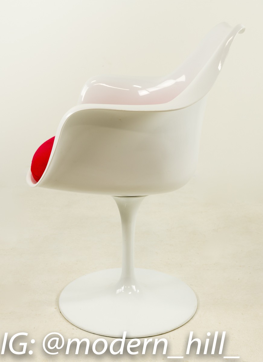 Saarien Style Captains Armchair