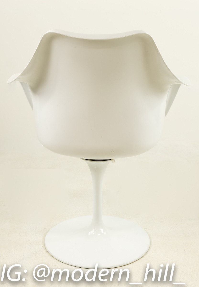 Saarien Style Captains Armchair