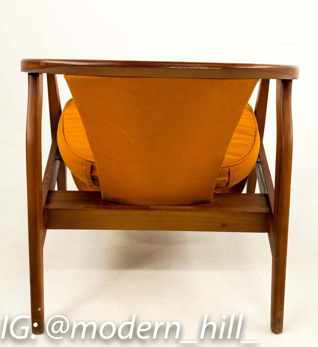 Mid-century Home Chair Company Barrel Back Lounge Chairs