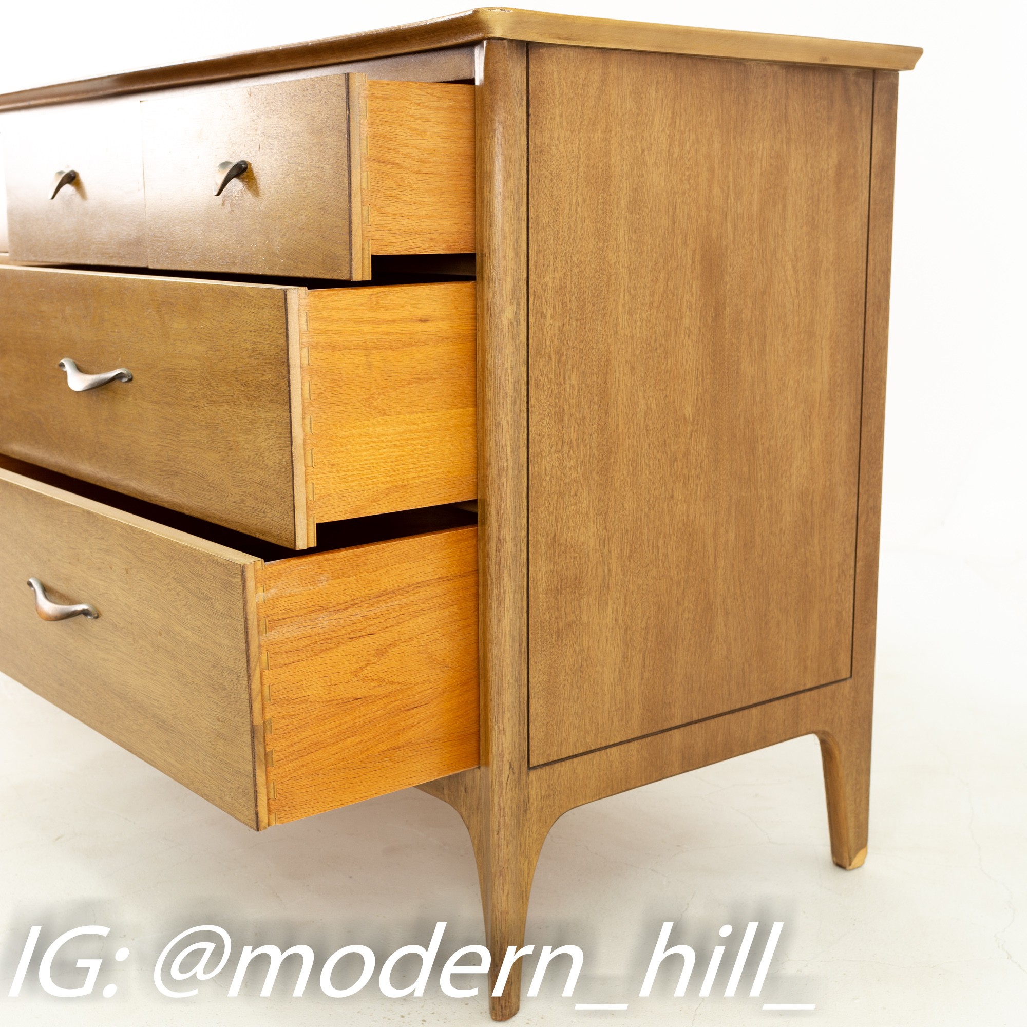 Drexel Mid Century Mahogany 8 Drawer Lowboy Dresser