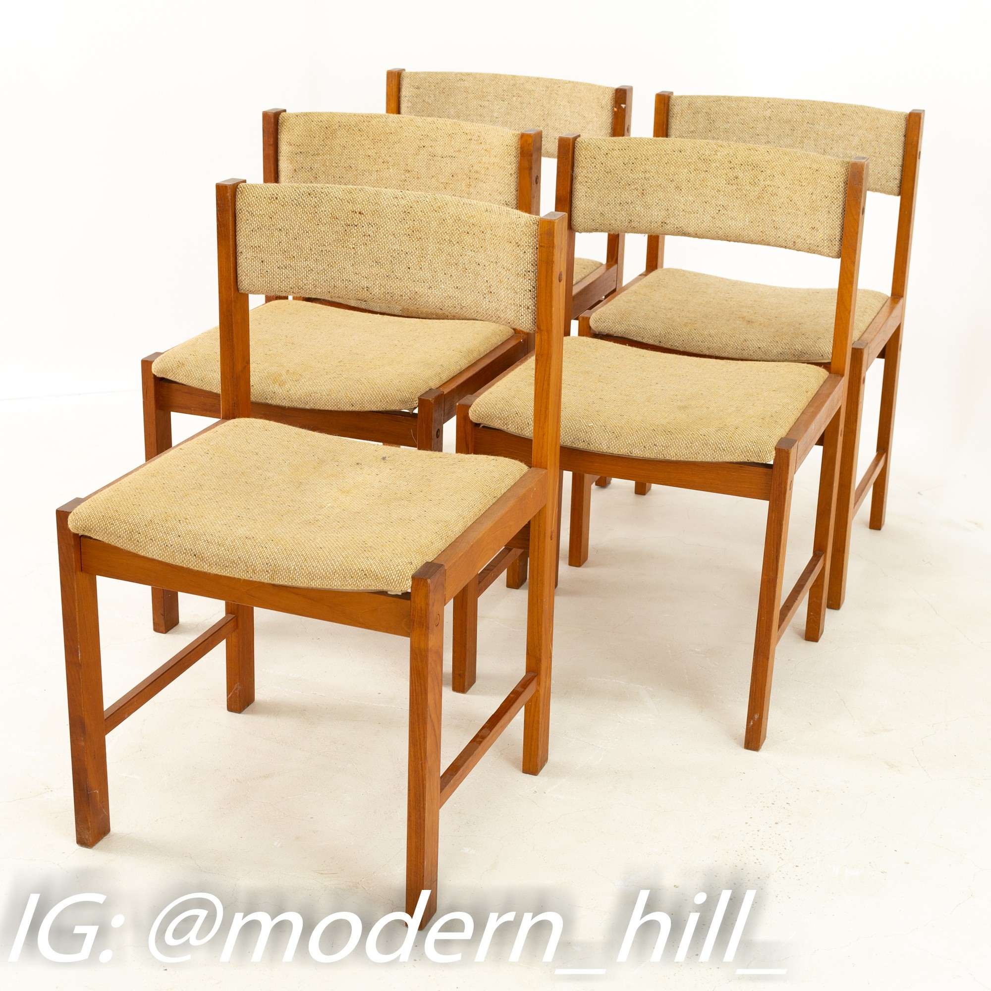 D-scan Mid Century Teak Upholstered Curved Back Dining Chairs - Set of 5