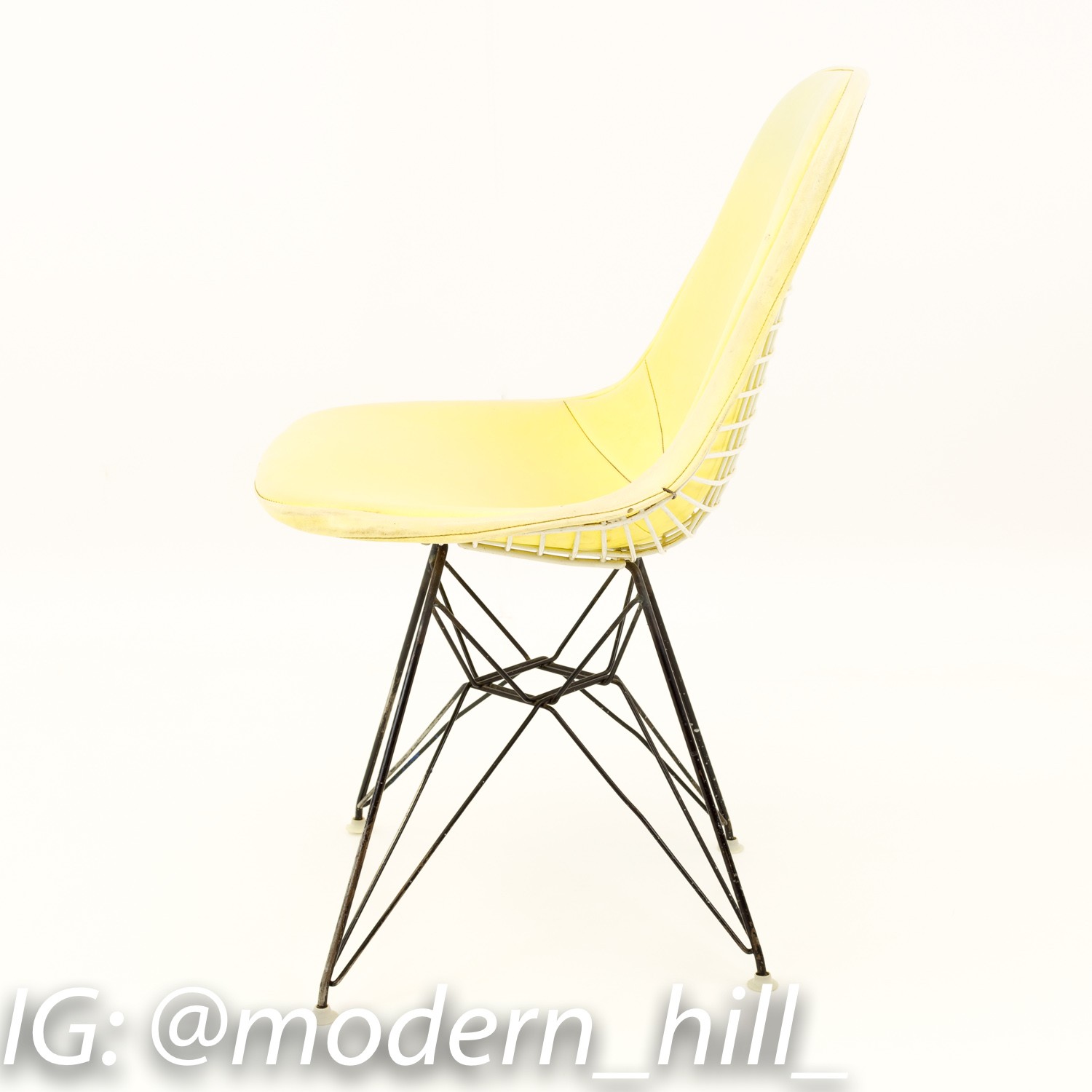 Early Charles and Ray Eames for Herman Miller Eiffel Base Wire Dining or Desk Chair with Yellow Pad