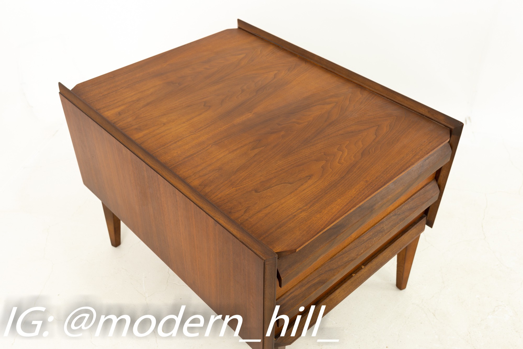 Lane First 1st Edition Mid Century Walnut Nightstand Side End Table