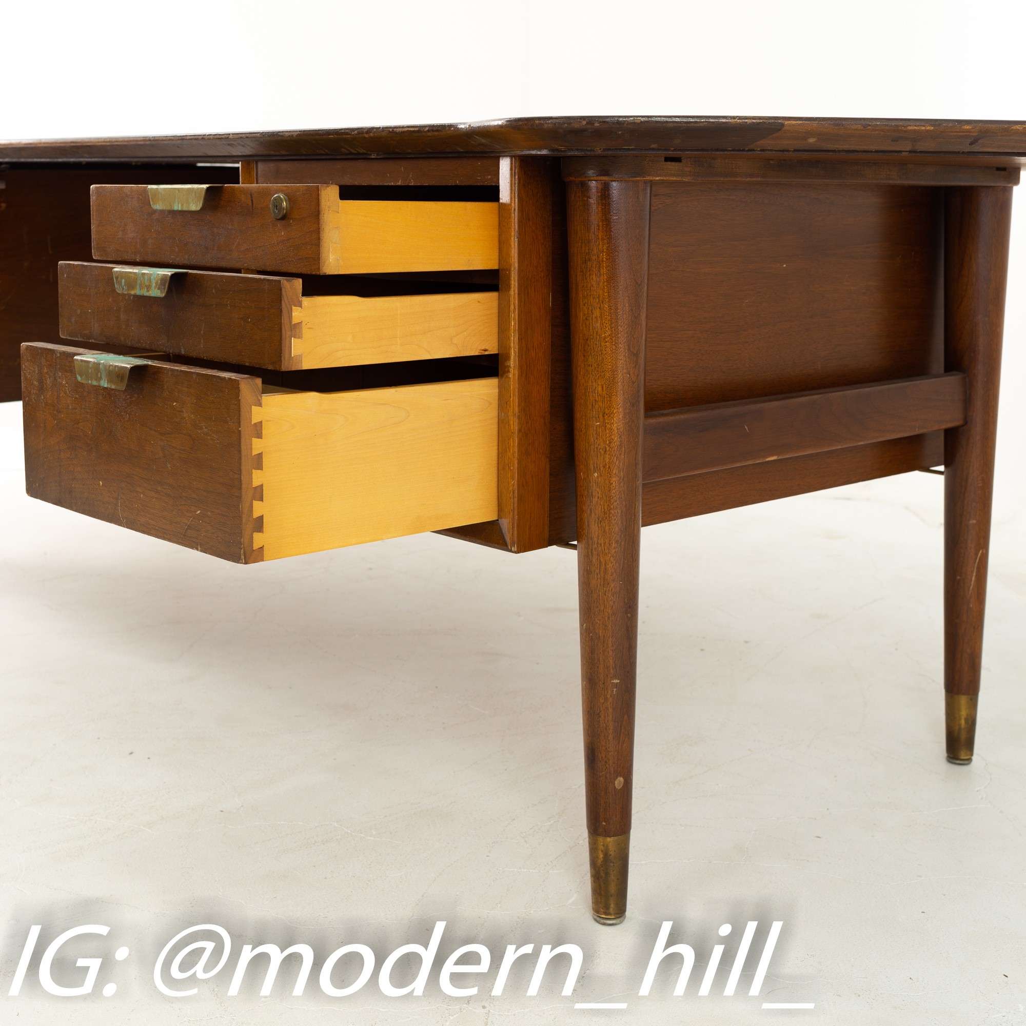 Standard Furniture Mid Century Walnut Executive Desk