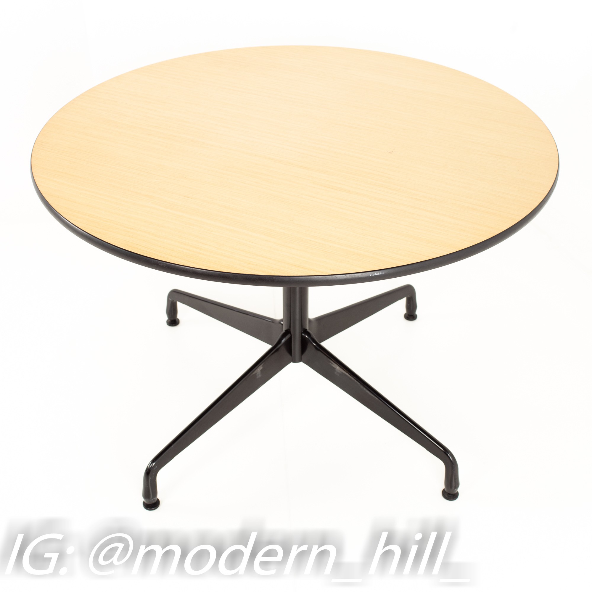Charles and Ray Eames for Herman Miller Round Aluminum Group Mid Century Dining Kitchen Bistro Table