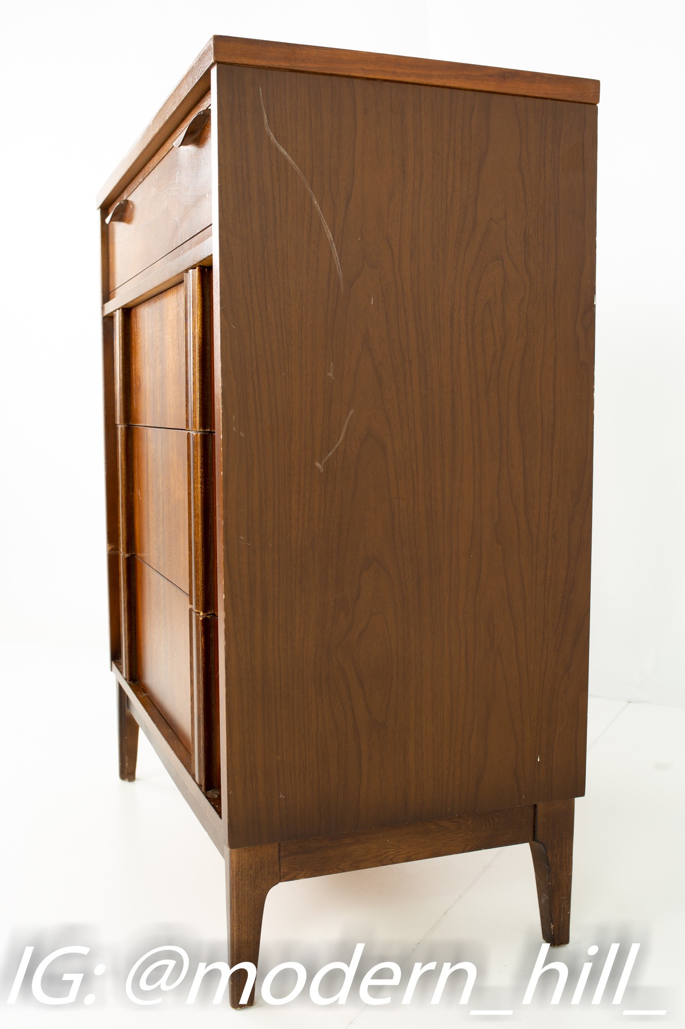 Kroehler Mid Century 4 Drawer Walnut Highboy Dresser