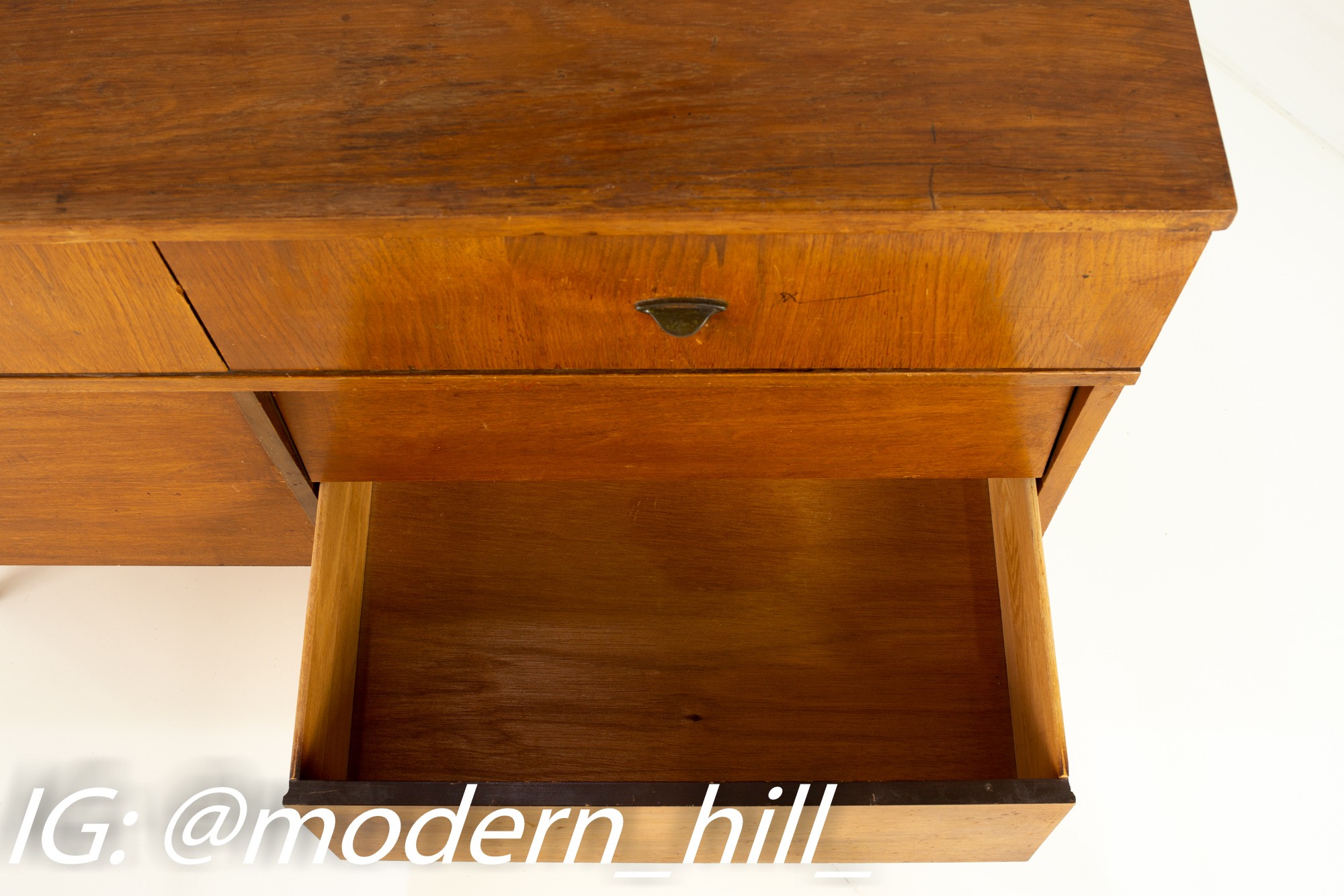 Restored Florence Knoll Style Harmony House 6 Drawer Mid Century Louvered Walnut Lowboy Dresser