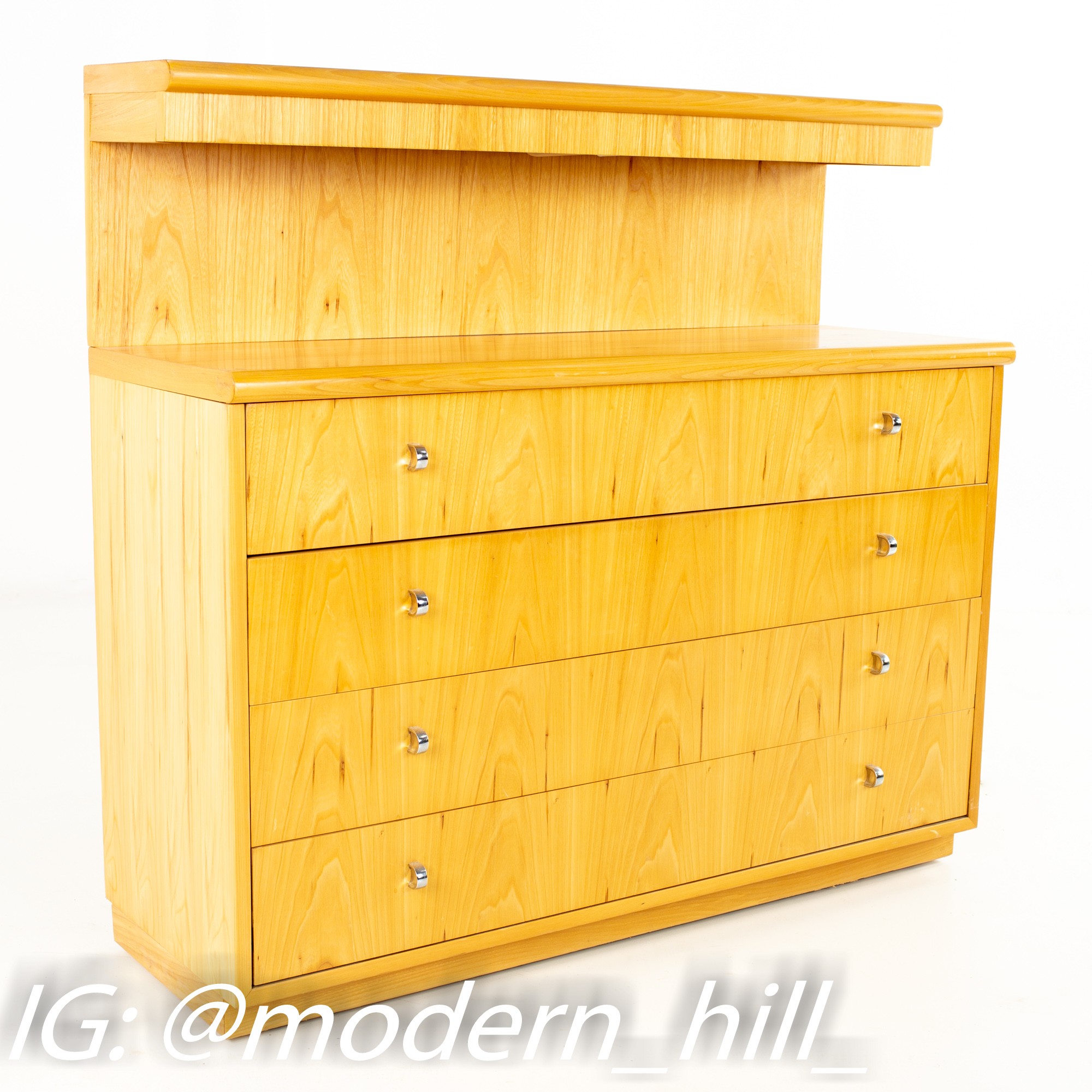 Jack Cartwright for Founders Mid Century Lighted Blonde Maple 4 Drawer Low Dresser Chest - Pair
