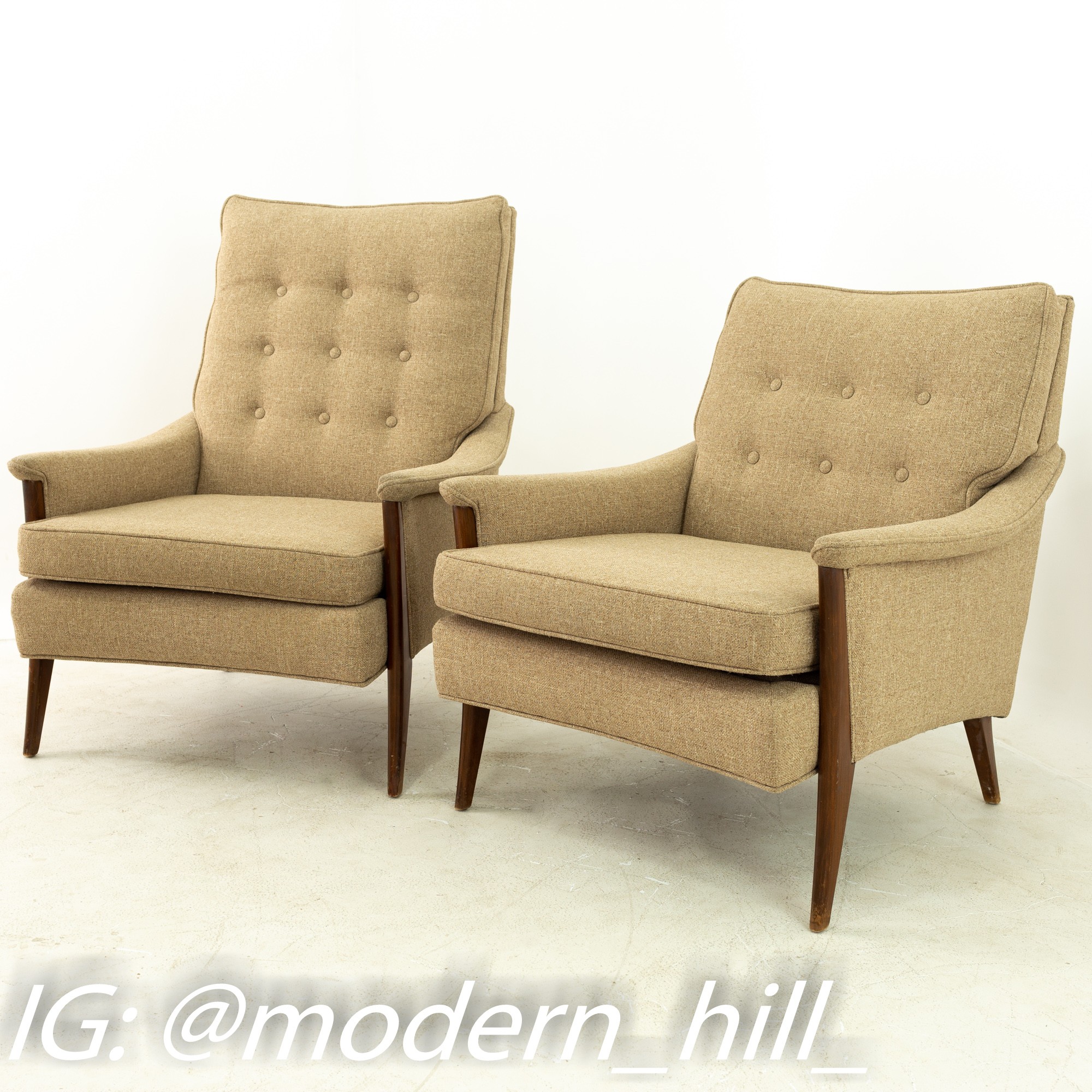Milo Baughman Style Mid Century His and Her's Lounge Chairs - Pair