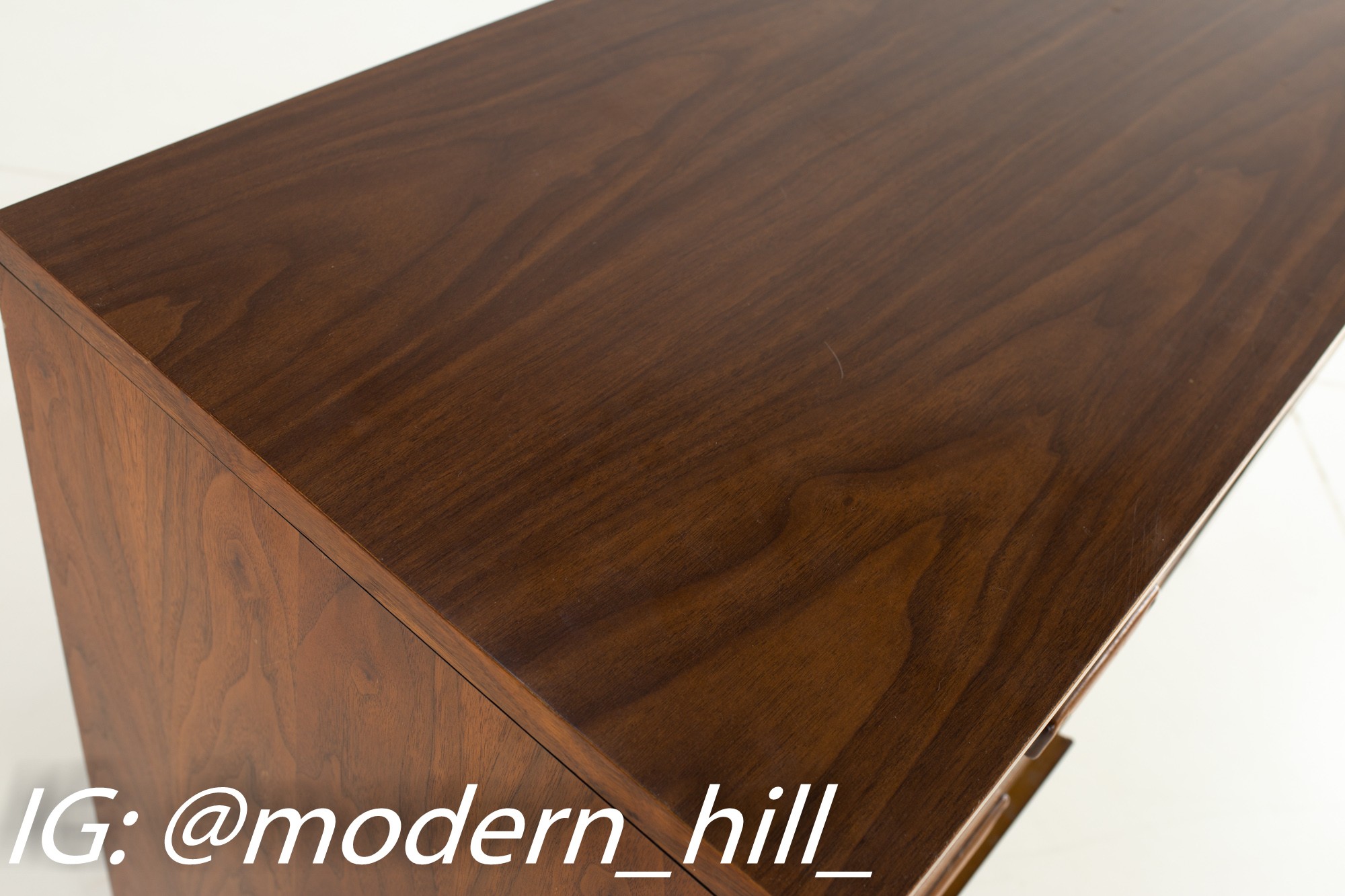 Images | Mid Century Modern Furniture - Mid Century Furniture Chicago Andre Bus for Lane Acclaim Mid Century Dovetail Walnut and Formica Single Sided Desk