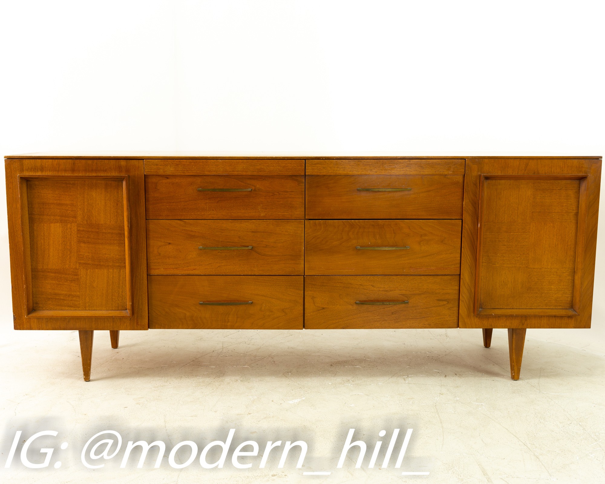 Hooker Dixie Furniture Style Mid Century Walnut 12 Drawer Lowboy Dresser