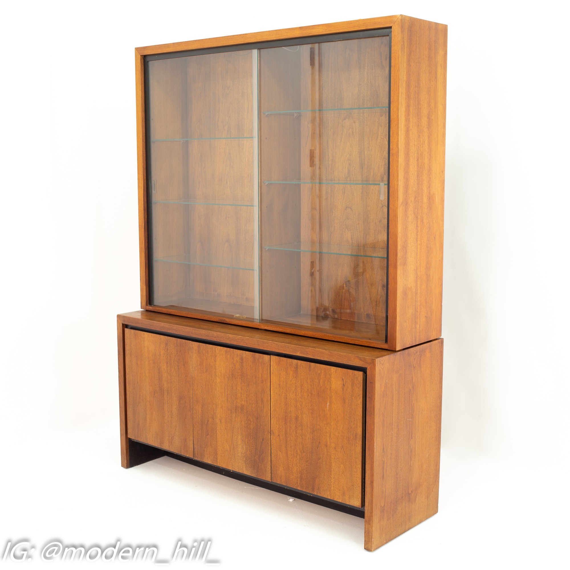 Merton Gershun for Dillingham Mid Century Bookmatched Walnut China Cabinet