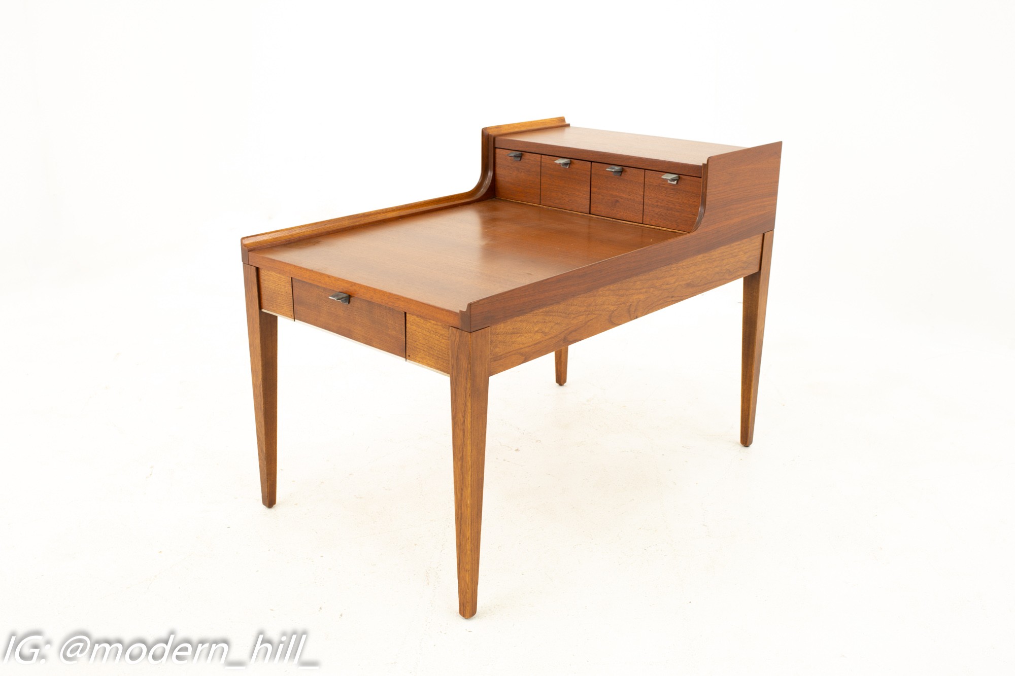 Arthur Umanoff for Cavalier Furniture Mid Century Walnut Side Table