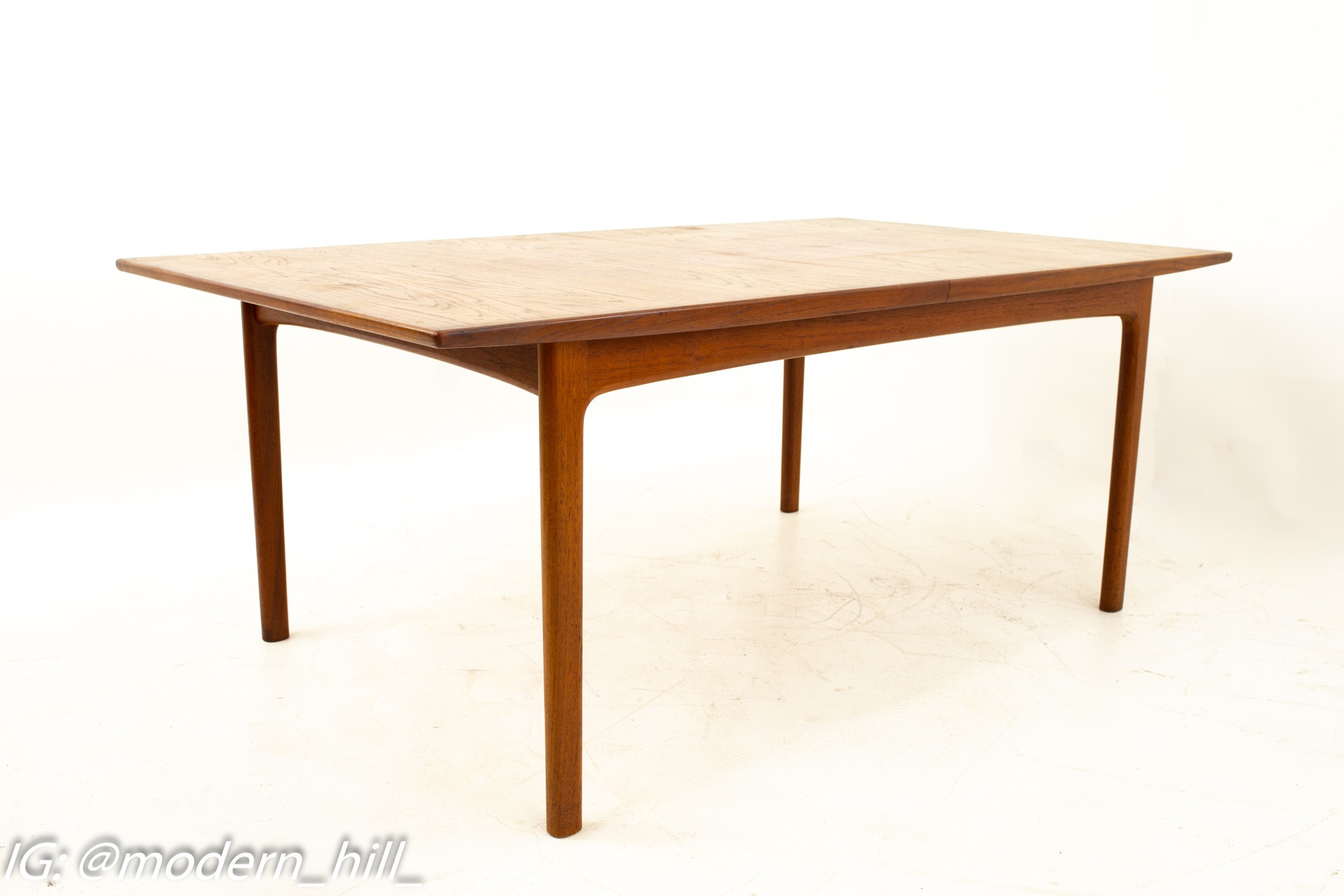 Dux Mid Century Dining Table