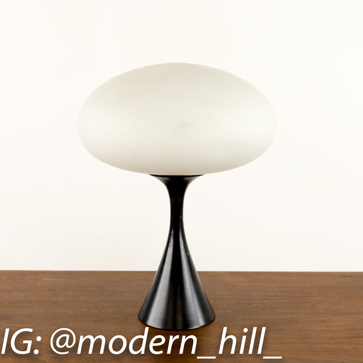 Laurel Mid Century Modern Mushroom Table Lamp