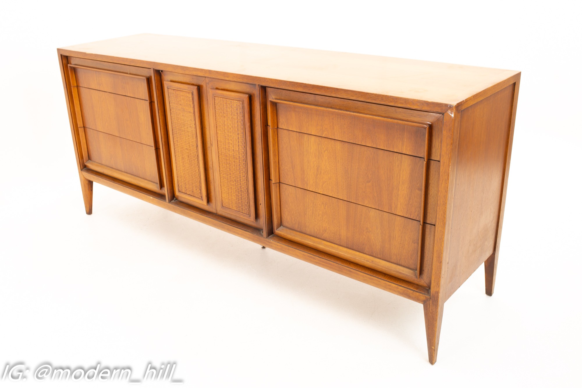 Century Furniture Mid Century 9 Drawer Lowboy Dresser