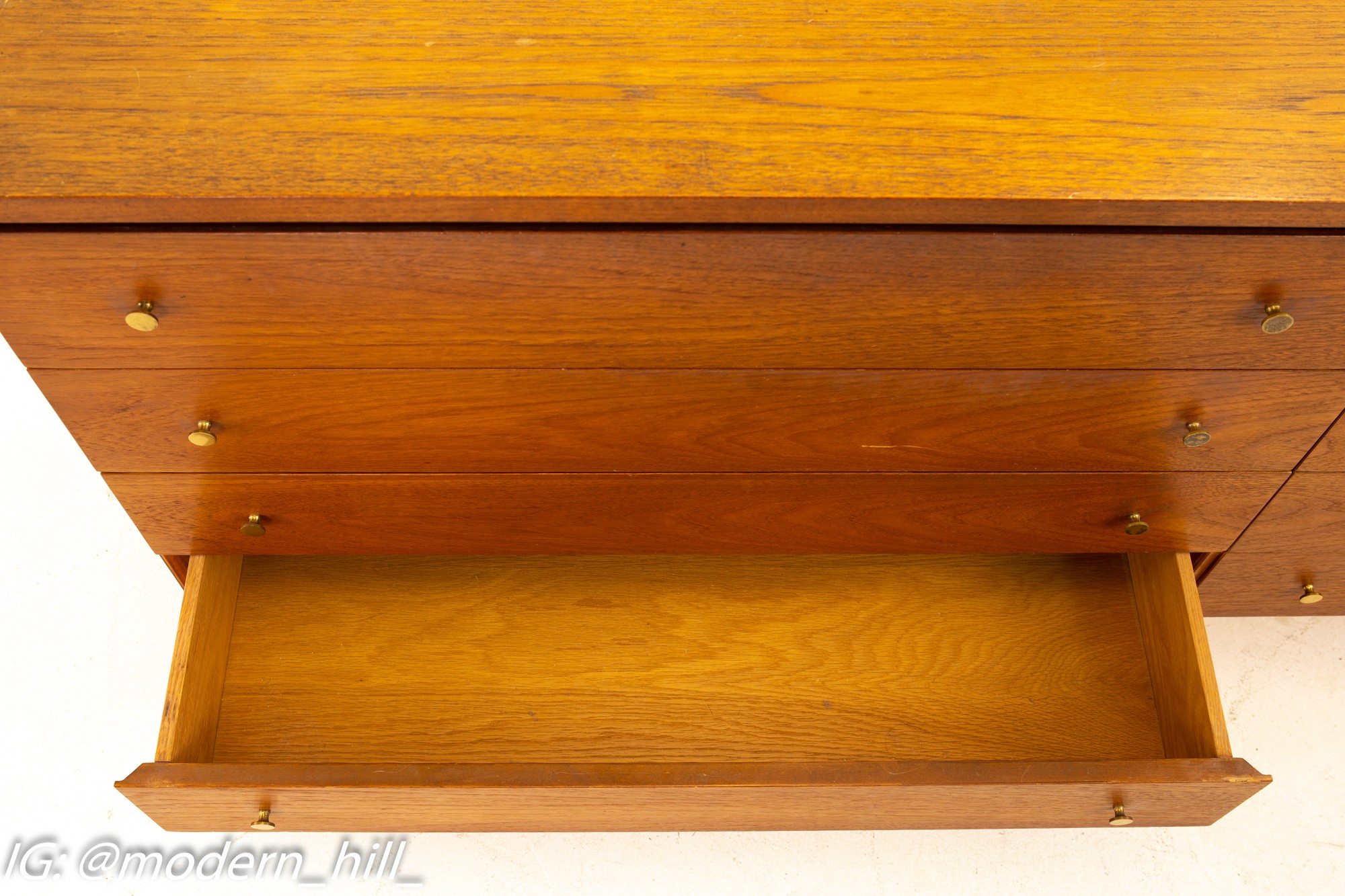 Paul McCobb for Calvin Irwin Collection Mid Century 8 Drawer Lowboy Dresser
