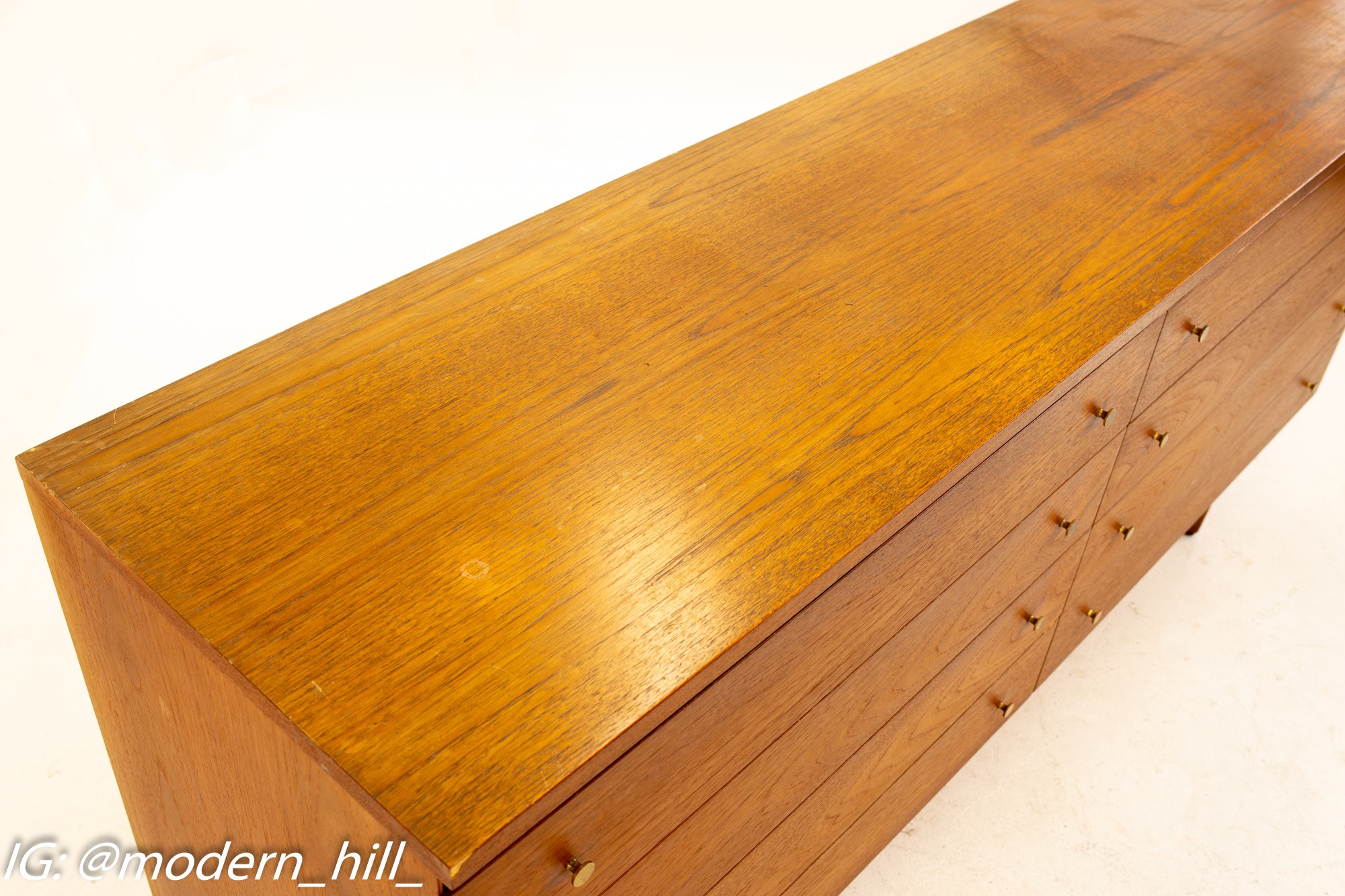 Paul McCobb for Calvin Irwin Collection Mid Century 8 Drawer Lowboy Dresser