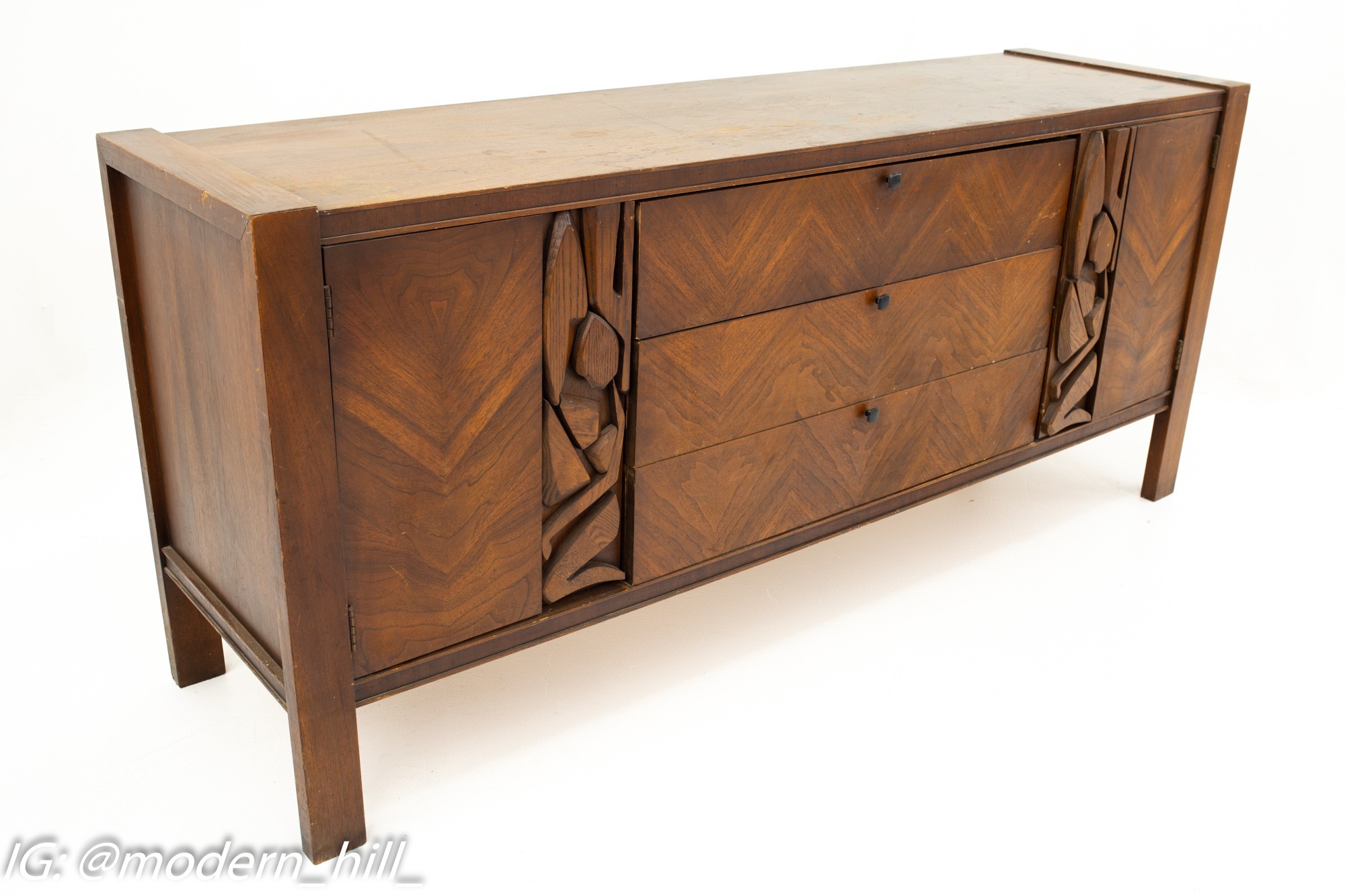United Furniture Mid Century Brutalist Walnut 9 Drawer Lowboy Dresser