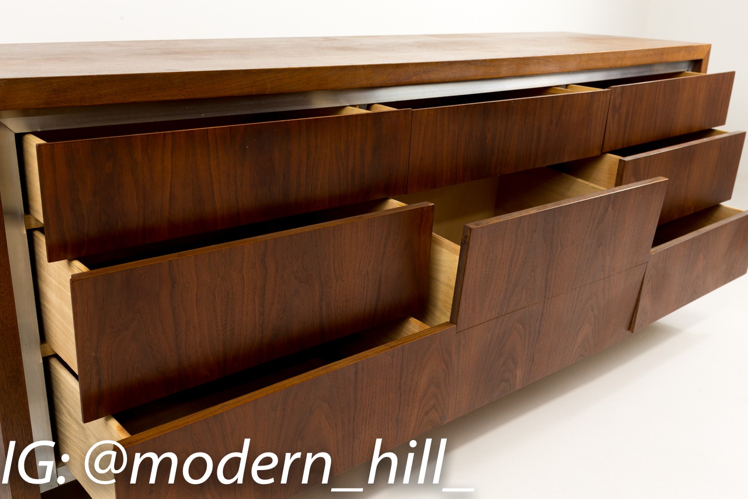 Milo Baughman for Dillingham Lowboy Chest of Drawers