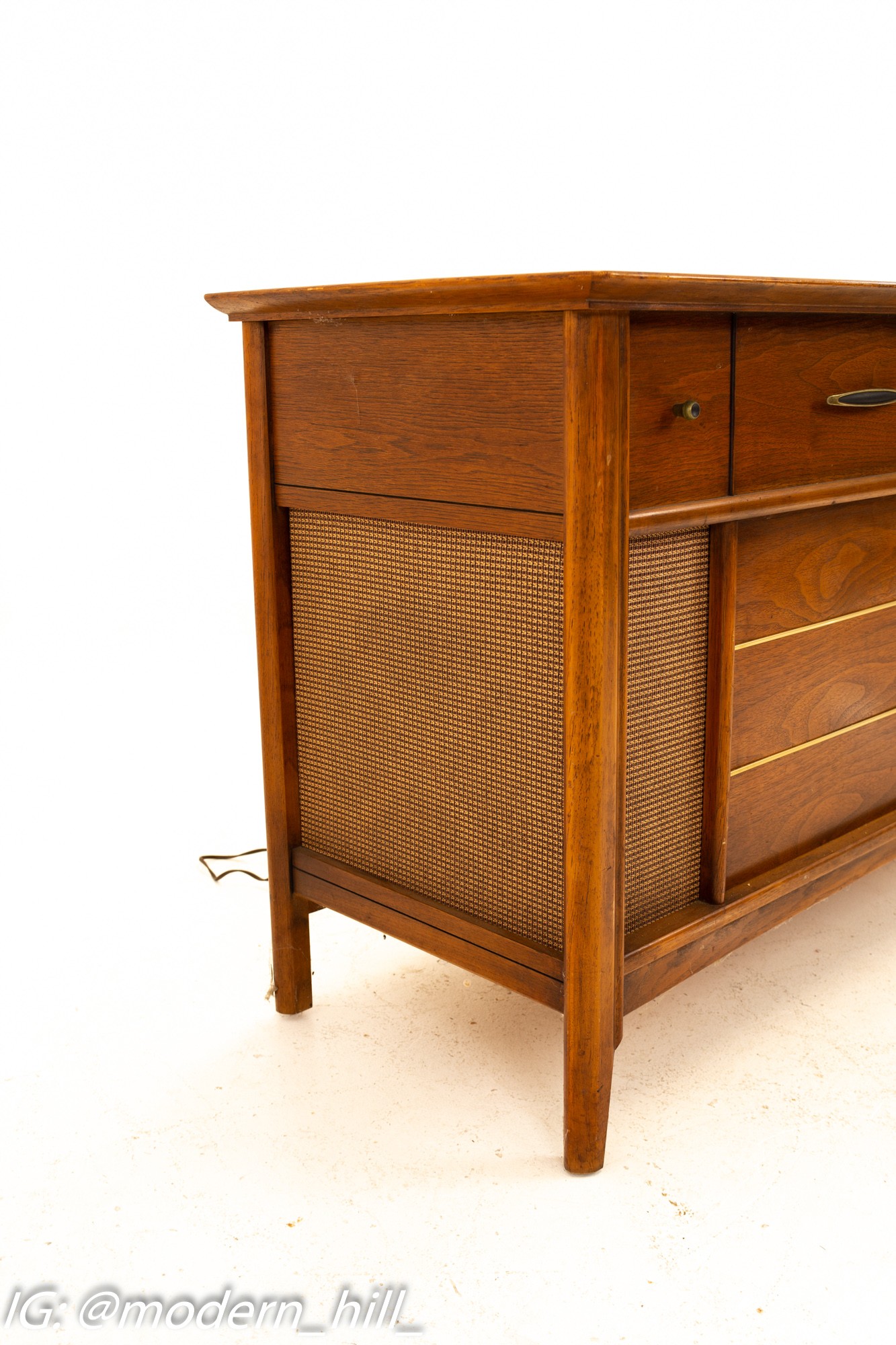 Magnavox Mid Century Walnut Stereo Console