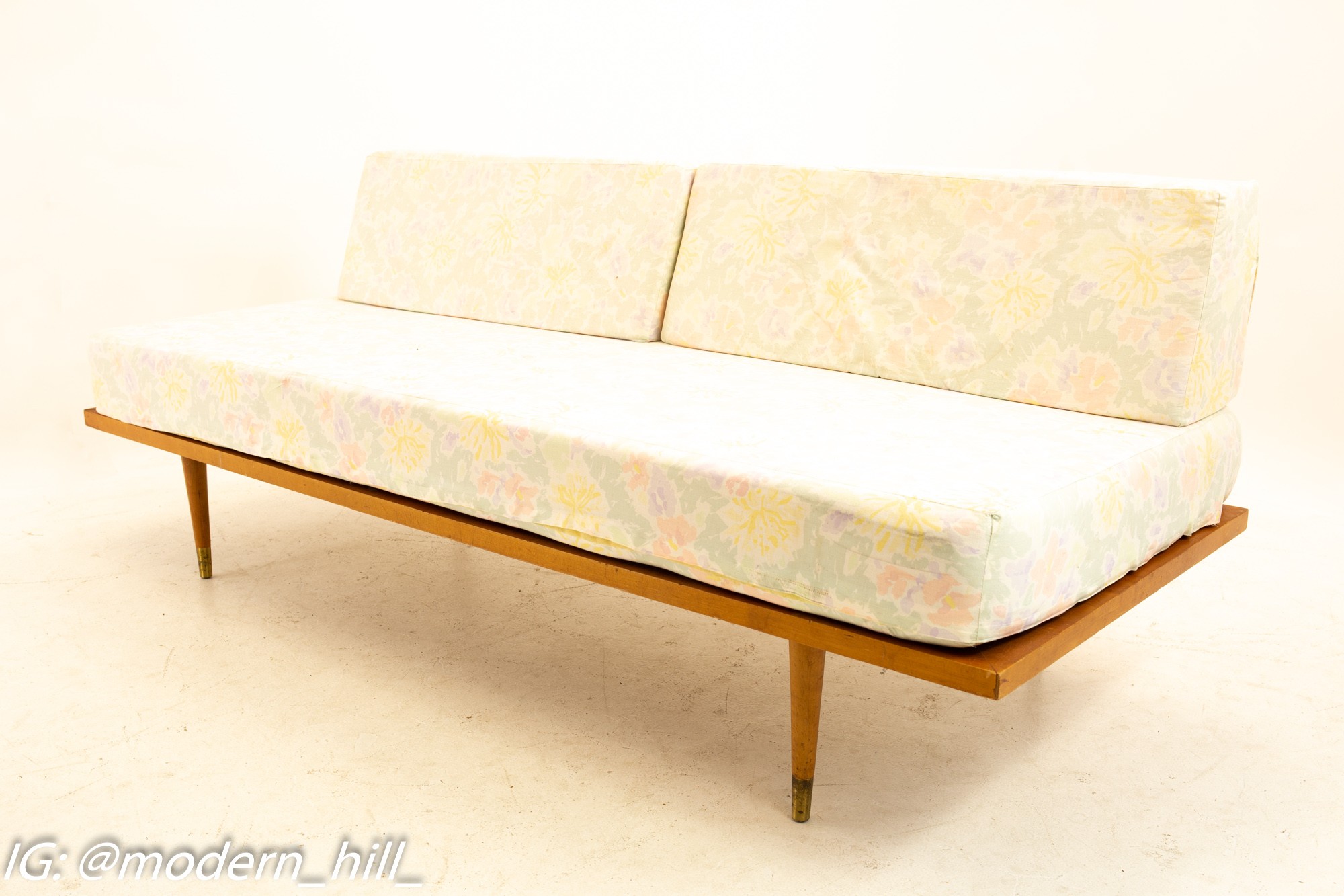 George Nelson for Herman Miller Style Mid Century Walnut Daybed