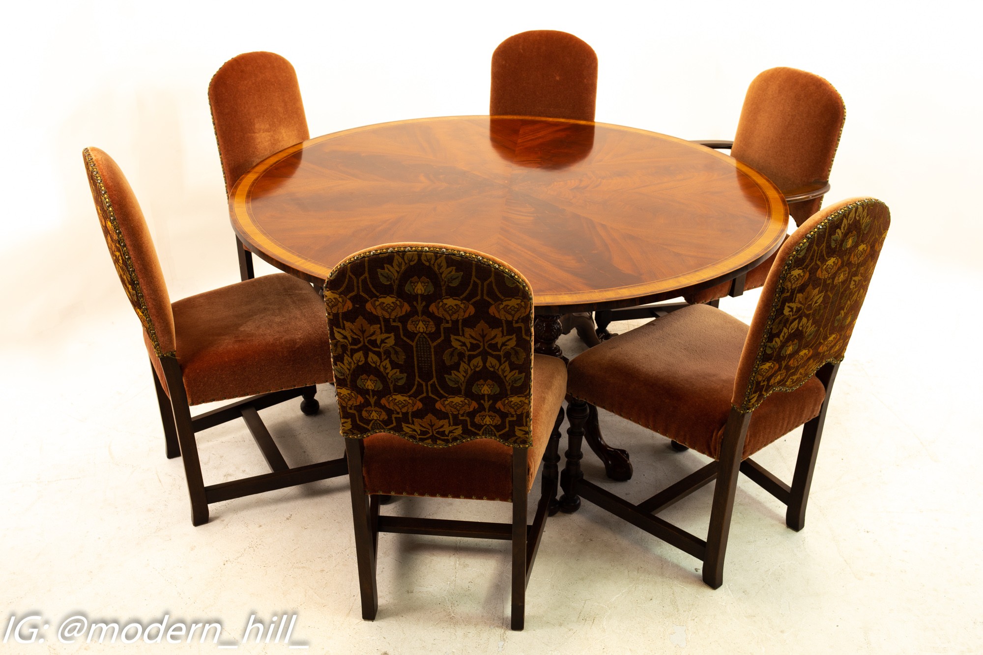 Baker Furniture Style Mid Century Table and Chairs