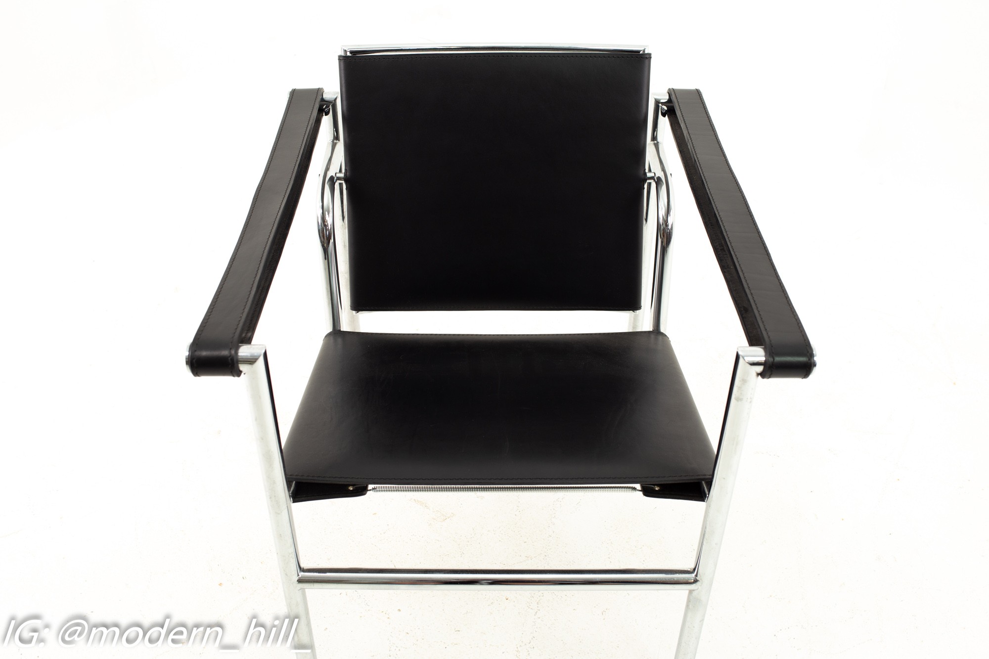 Le Corbusier's コルビュジエ cassina LC16 Writing Desk and Shelf in Wood by Le Corbusier for