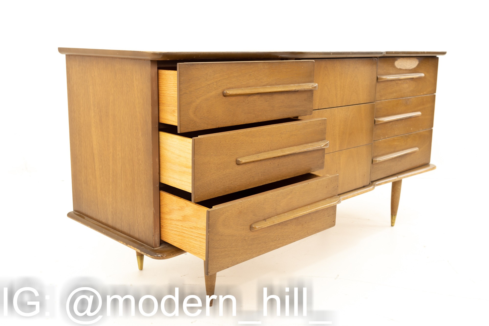 United Furniture Mid Century Walnut 9 Drawer Lowboy Dresser