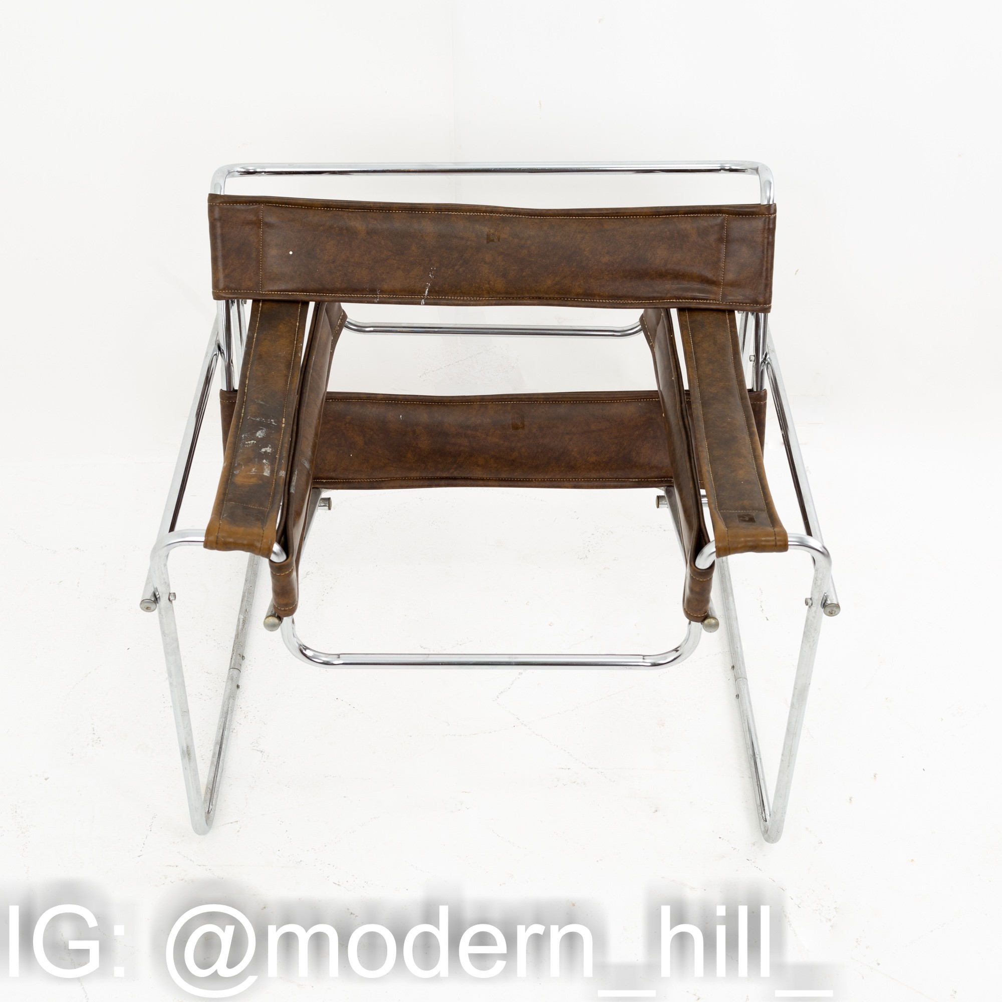 Wassily Mid Century Leather & Chrome Lounge Chair
