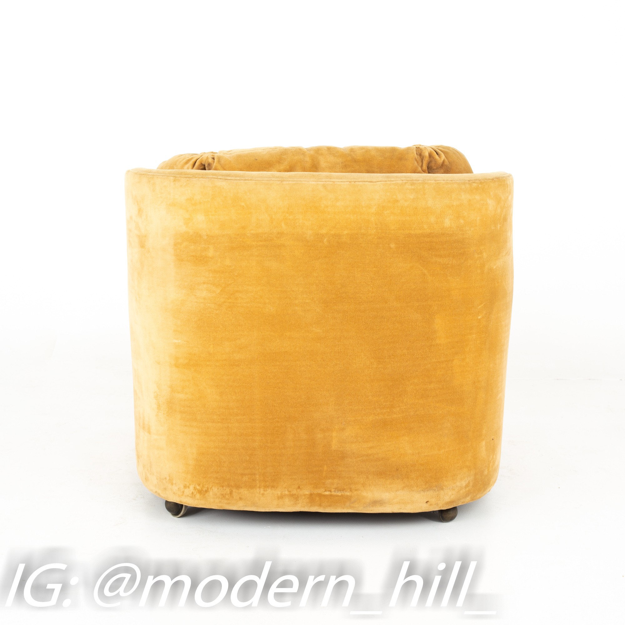 Henredon Folio 500 Mid Century Barrel Lounge Chairs - Pair