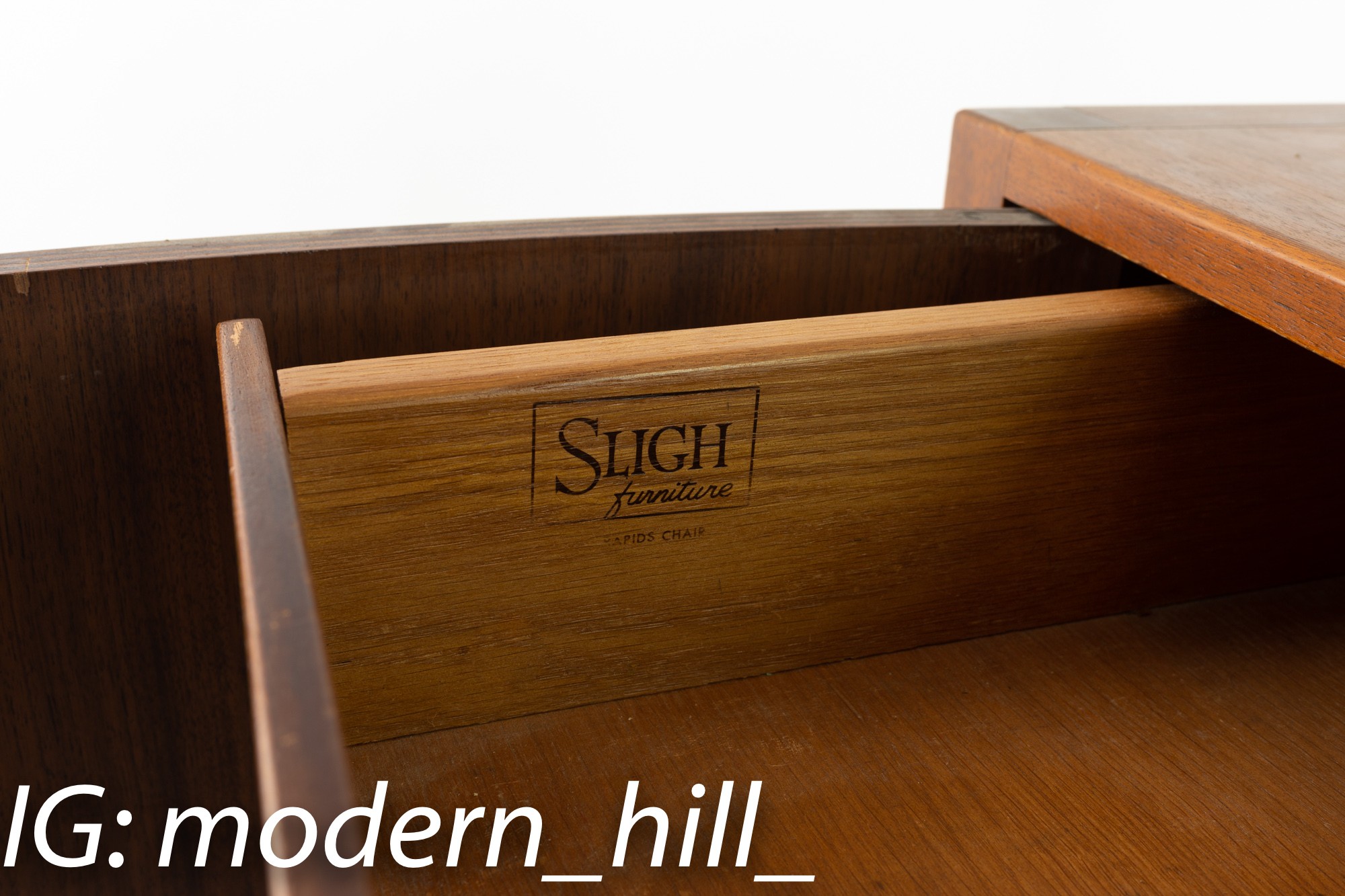 Sligh Furniture Mid Century Credenza