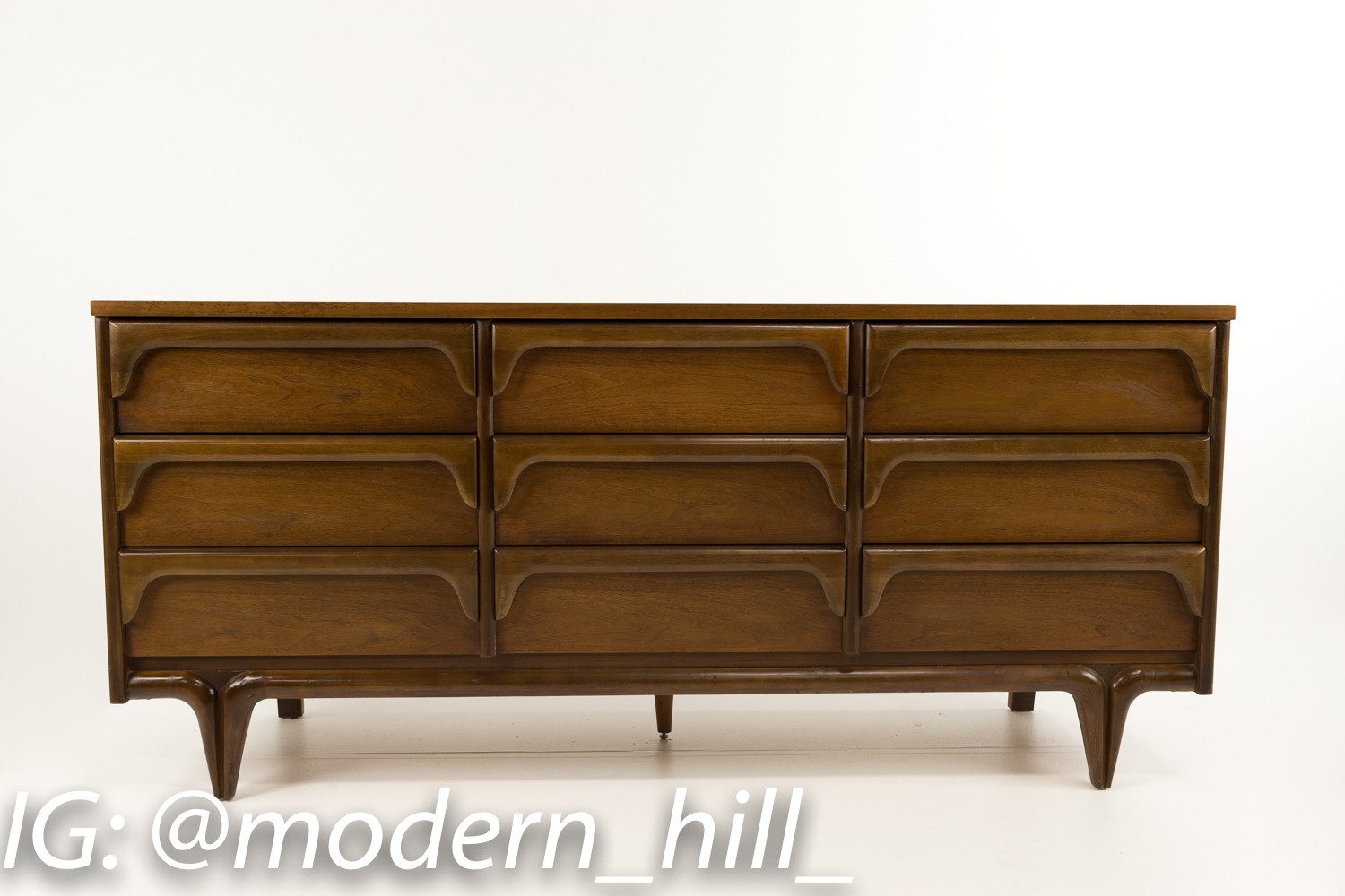 Bassett Mid-century Modern Lowboy Dresser
