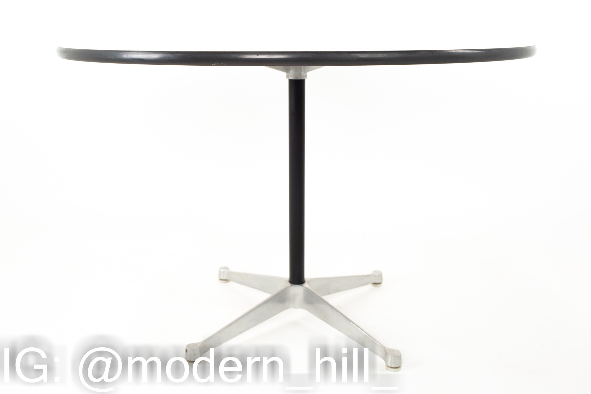 1960s Charles and Ray Eames for Herman Miller Mid Century Round White Laminate Dining Table