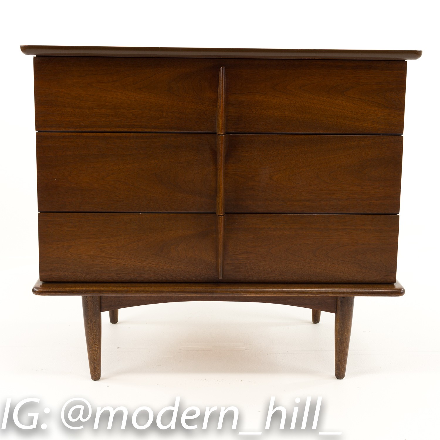 United Furniture 3 Drawer Small Chest