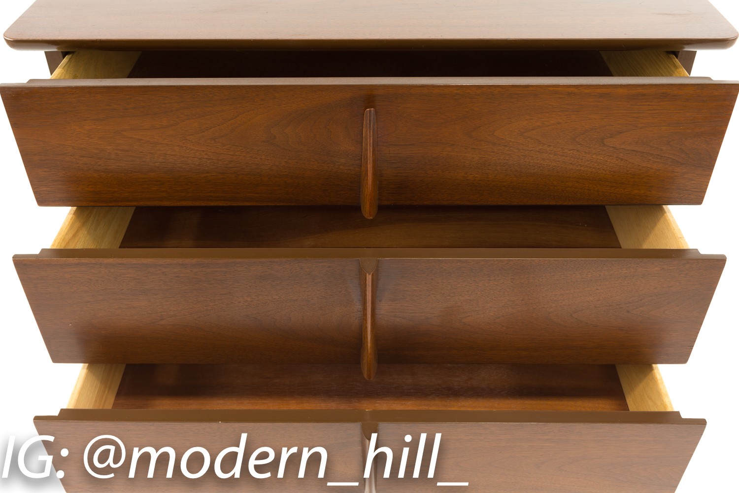 United Furniture 3 Drawer Small Chest