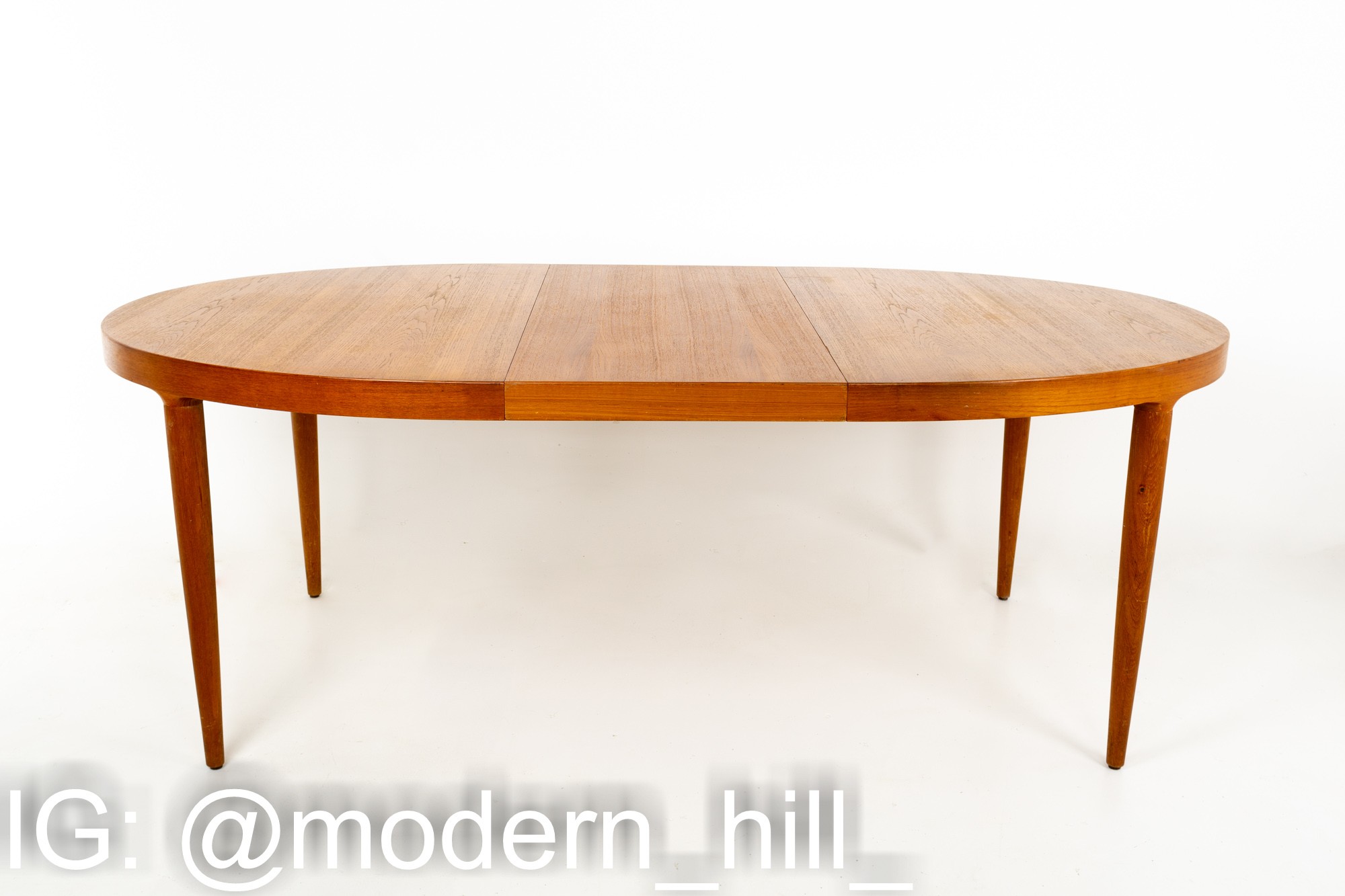Moreddi Mid Century Danish Modern Teak Oval Dining Table